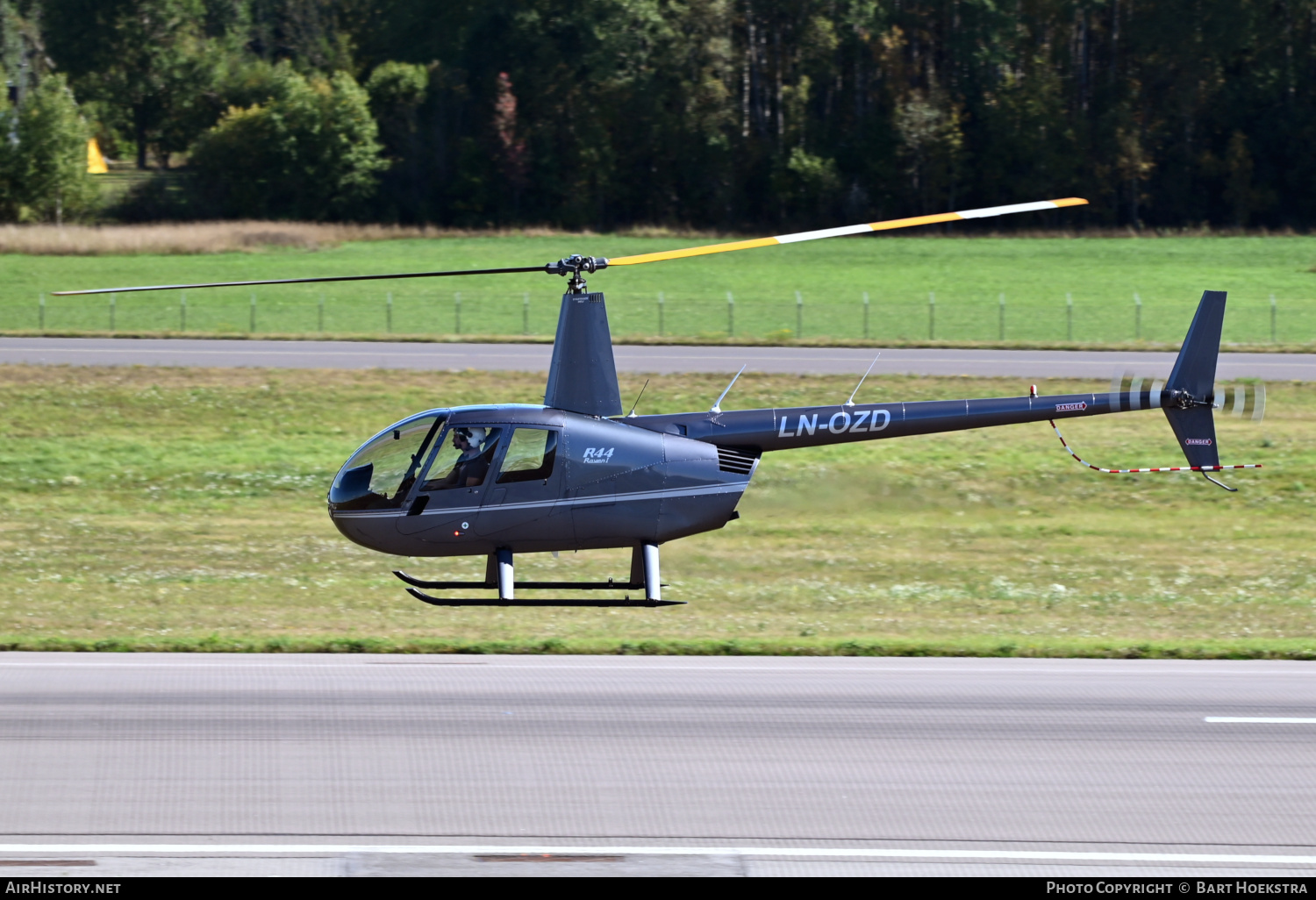 Aircraft Photo of LN-OZD | Robinson R-44 Raven I | AirHistory.net #529035