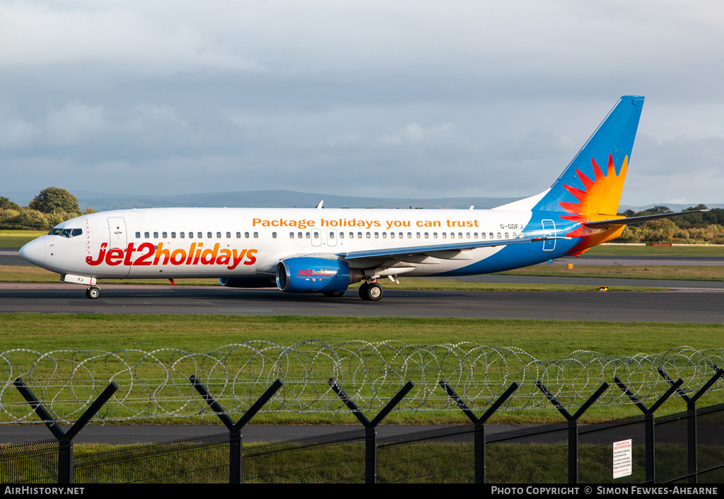 Aircraft Photo of G-GDFJ | Boeing 737-804 | Jet2 Holidays | AirHistory.net #529045