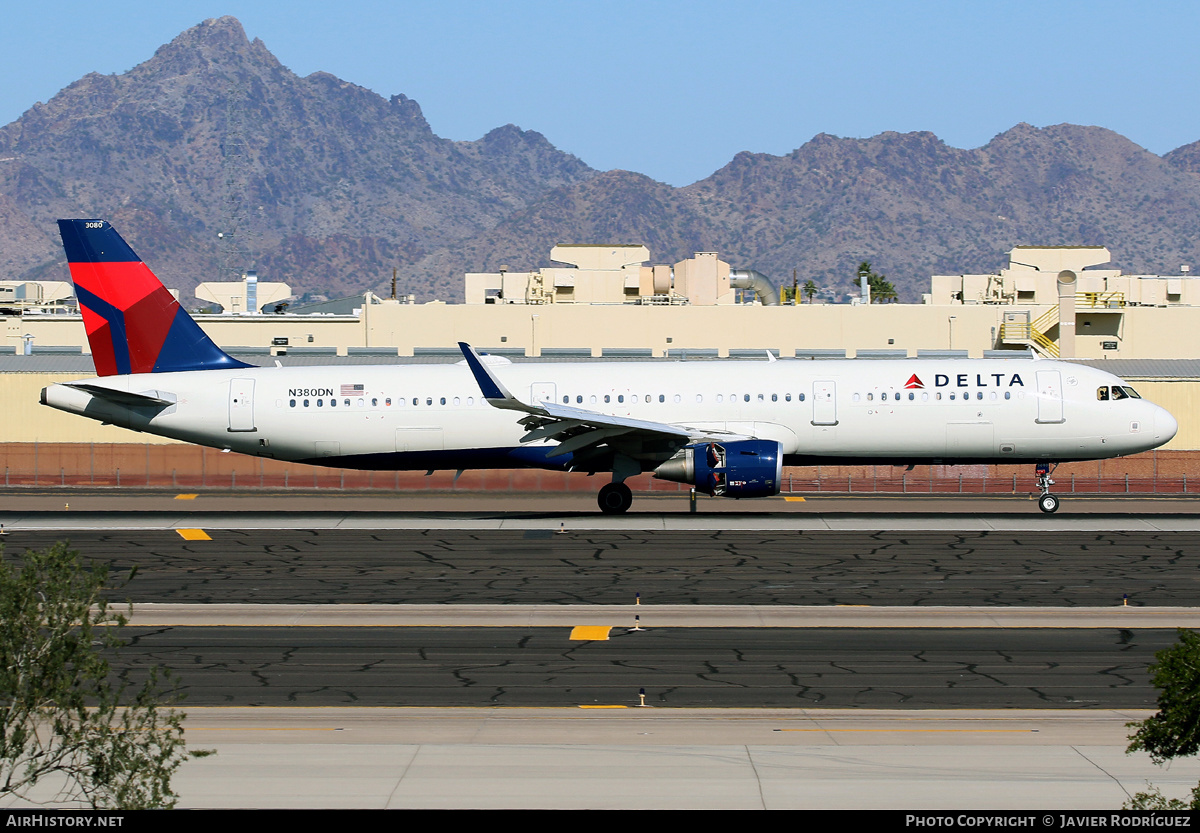 Aircraft Photo of N380DN | Airbus A321-211 | Delta Air Lines | AirHistory.net #529109