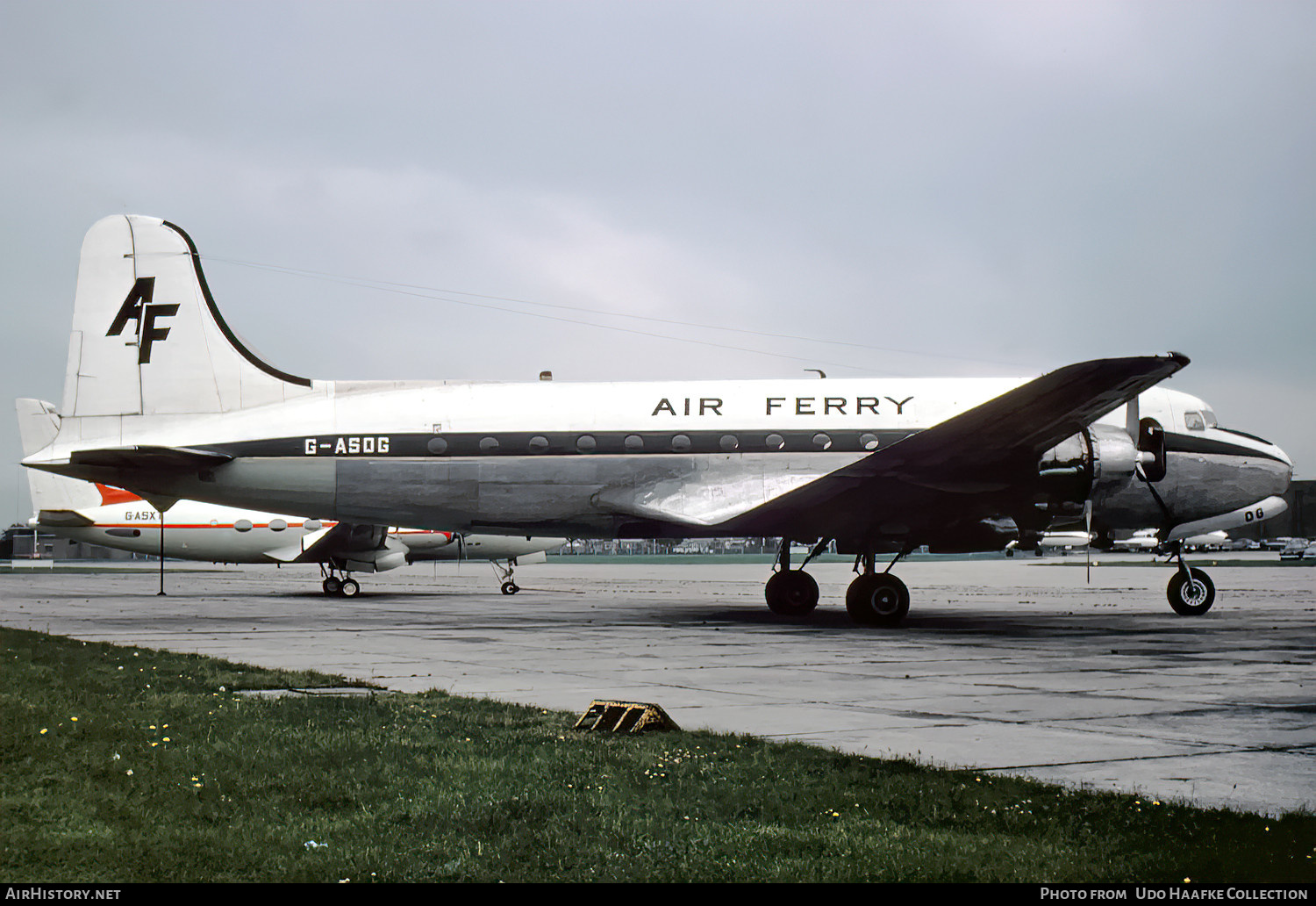 Aircraft Photo of G-ASOG | Douglas C-54A Skymaster | Air Ferry | AirHistory.net #529153