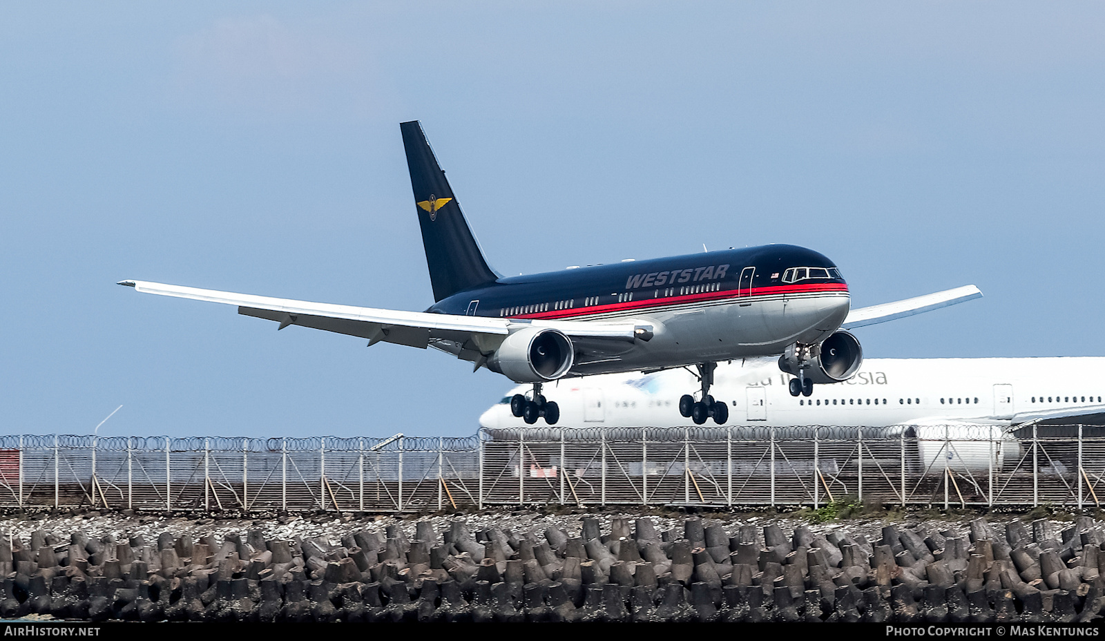 Aircraft Photo of 2-TSSA | Boeing 767-238/ER | Weststar Aviation Services | AirHistory.net #529166