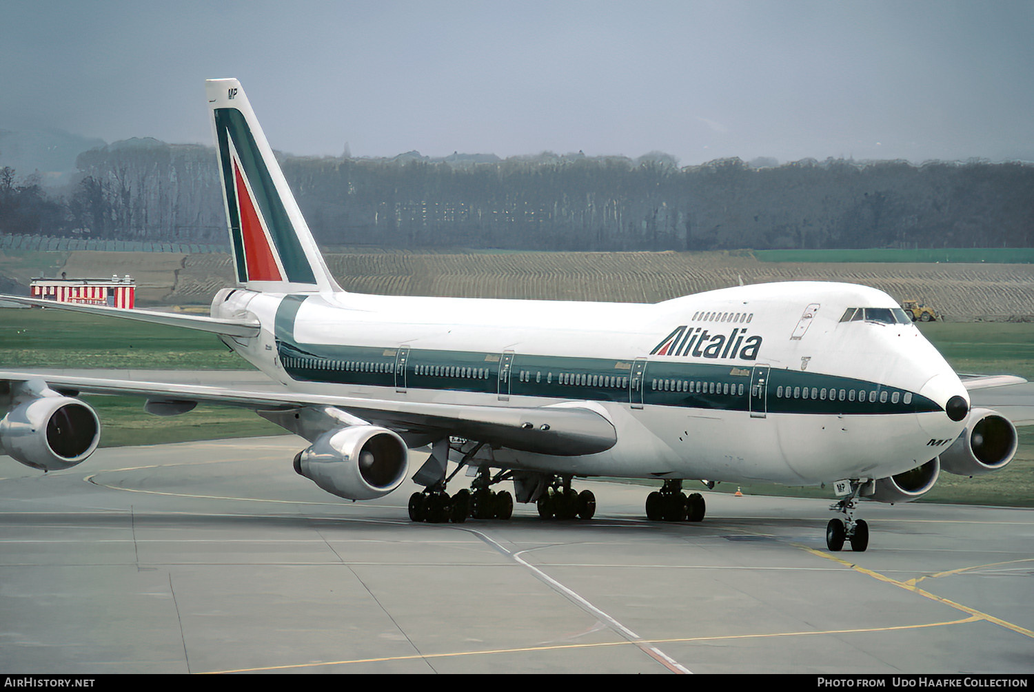 Aircraft Photo of I-DEMP | Boeing 747-243B | Alitalia | AirHistory.net #529177