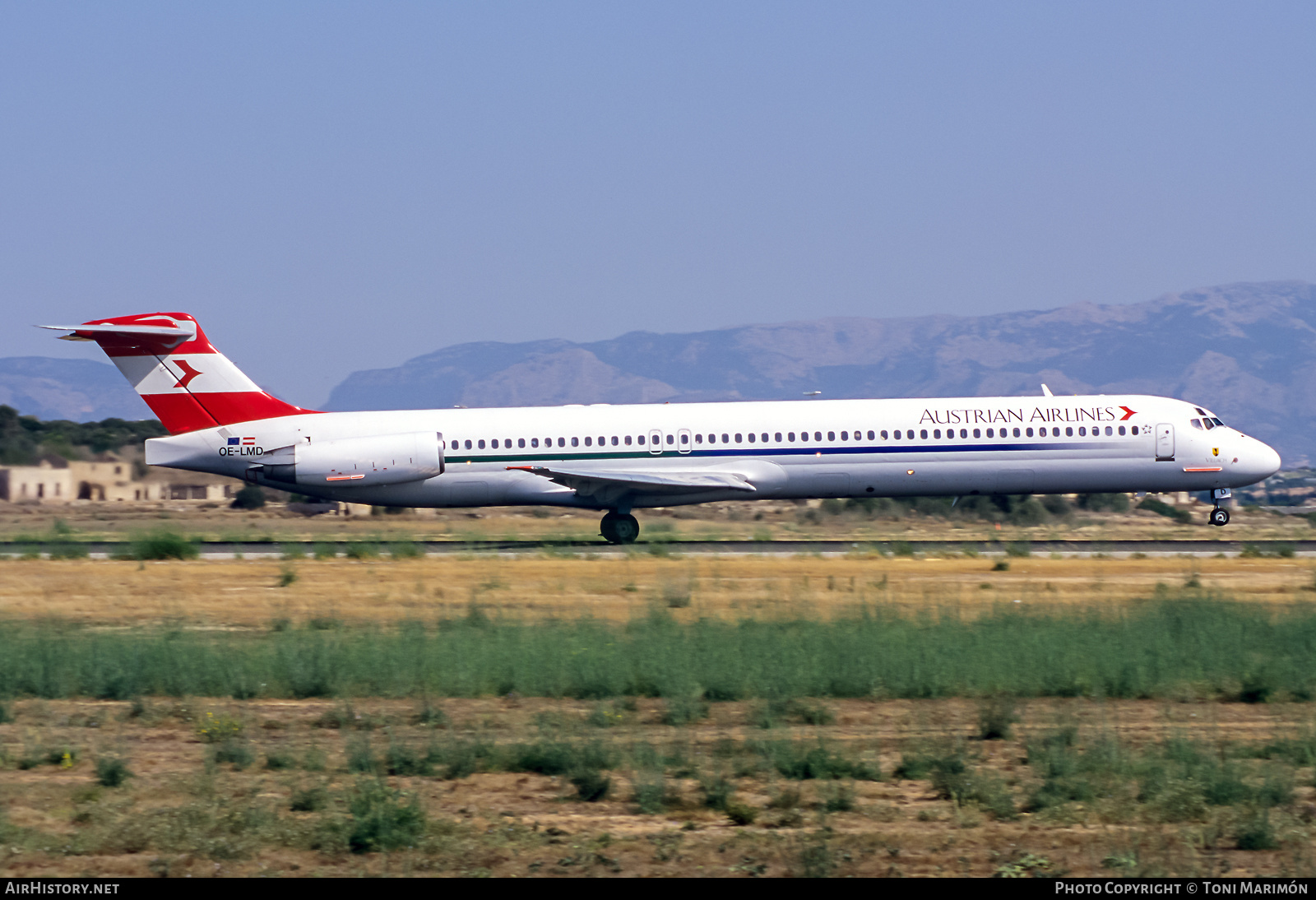 Aircraft Photo of OE-LMD | McDonnell Douglas MD-83 (DC-9-83) | Austrian Airlines | AirHistory.net #529237