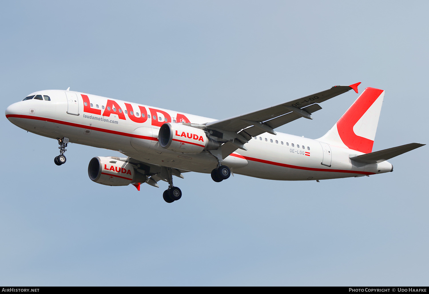 Aircraft Photo of OE-LOQ | Airbus A320-214 | Lauda | AirHistory.net #529244