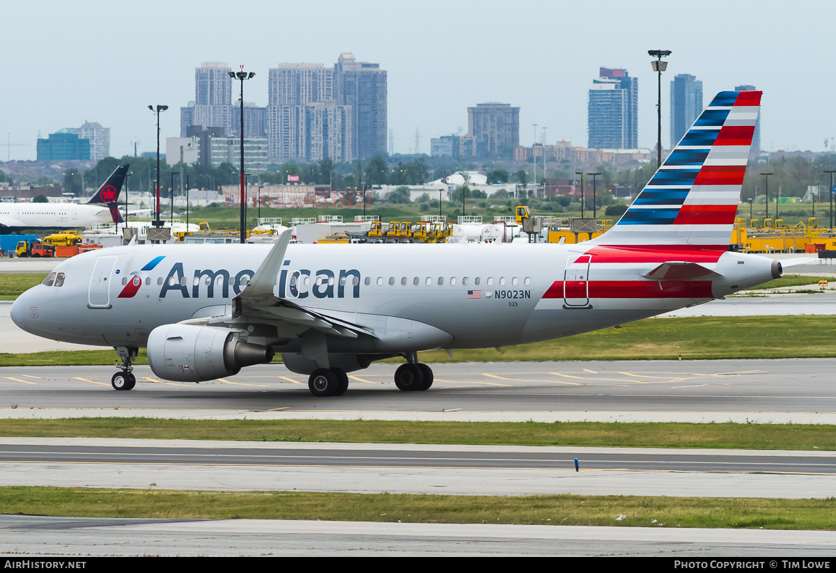 Aircraft Photo of N9023N | Airbus A319-115 | American Airlines | AirHistory.net #529356