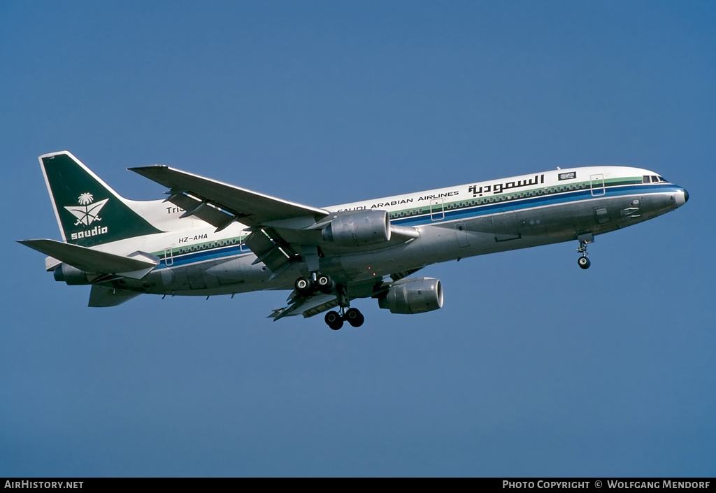 Aircraft Photo of HZ-AHA | Lockheed L-1011-385-1-15 TriStar 100 | Saudia - Saudi Arabian Airlines | AirHistory.net #529385