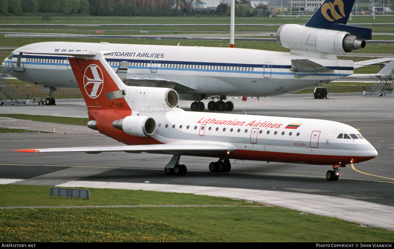 Aircraft Photo of LY-AAS | Yakovlev Yak-42D | Lithuanian Airlines | AirHistory.net #529444