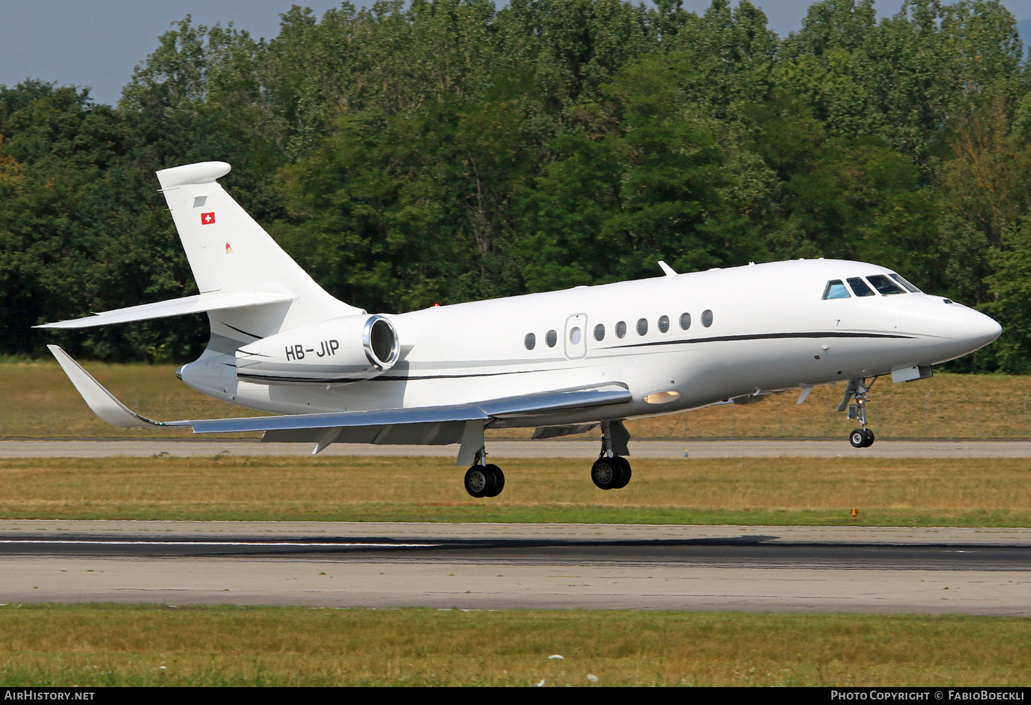 Aircraft Photo of HB-JIP | Dassault Falcon 2000LX | AirHistory.net #529519