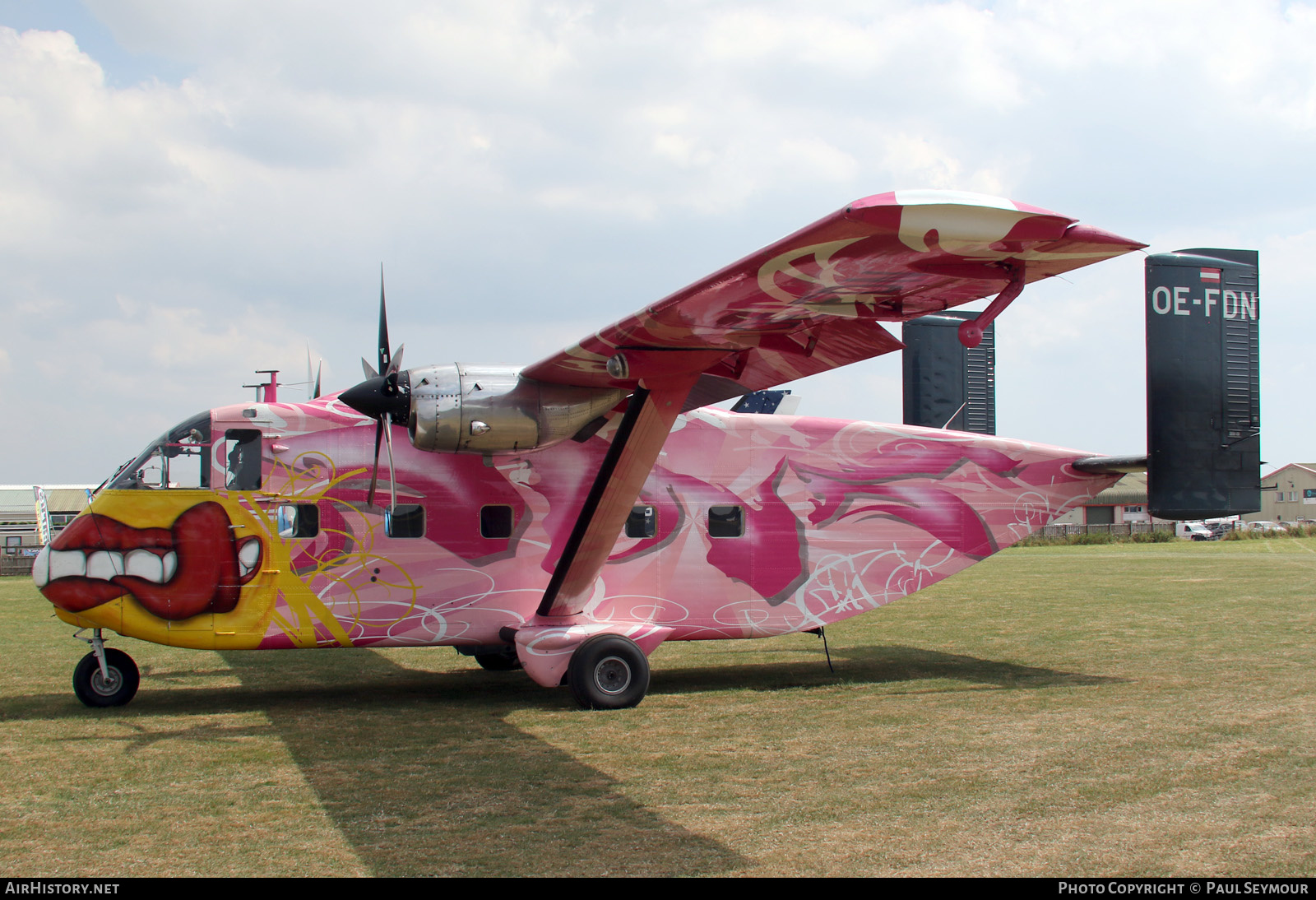 Aircraft Photo of OE-FDN | Short SC.7 Skyvan 3M-400 | Pink Aviation Services | AirHistory.net #529553
