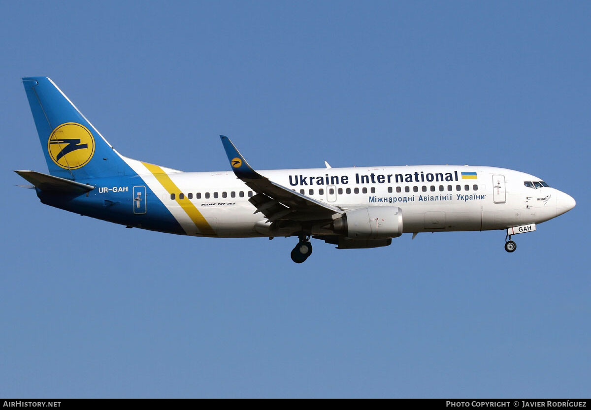 Aircraft Photo of UR-GAH | Boeing 737-32Q | Ukraine International Airlines | AirHistory.net #529613