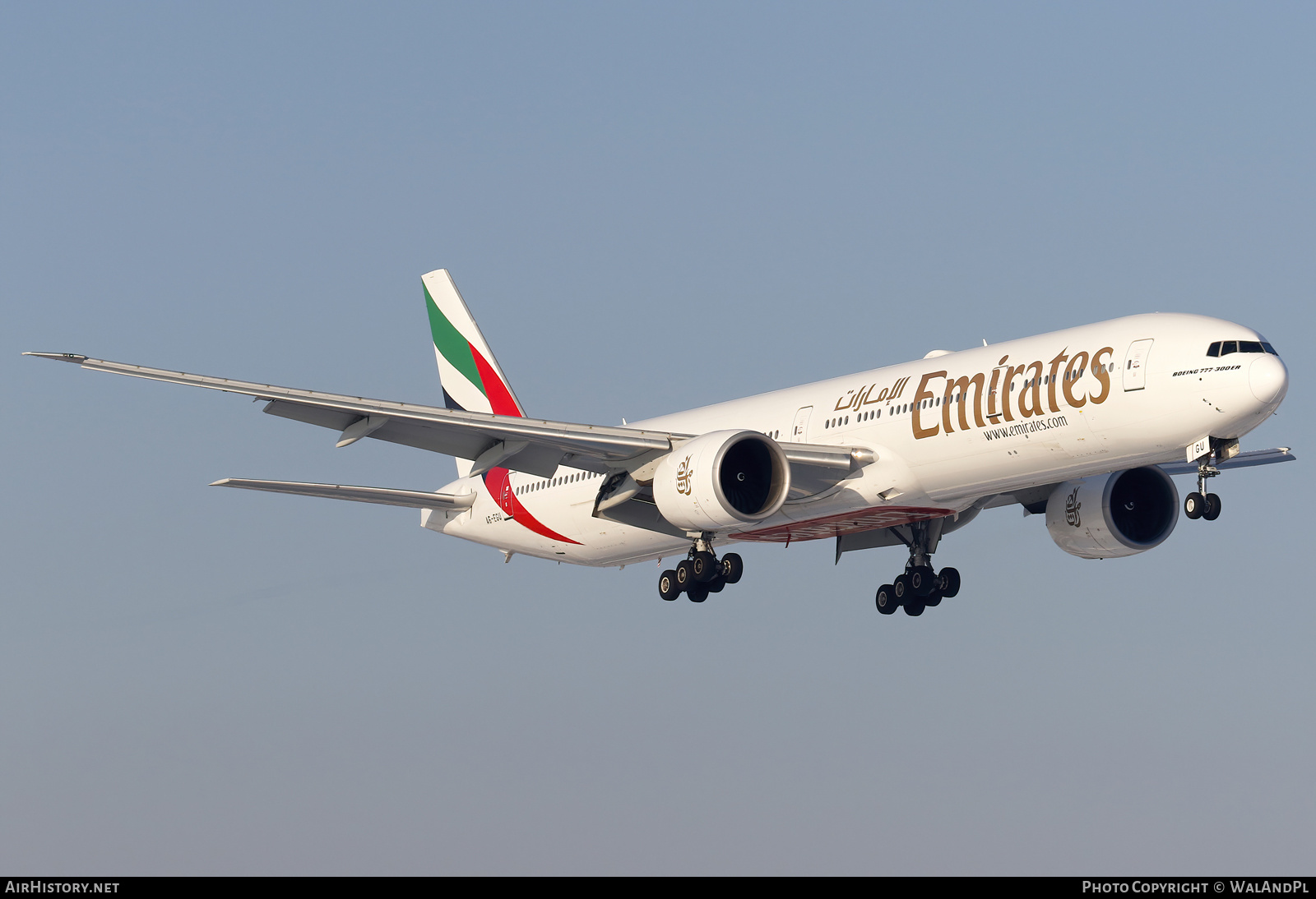 Aircraft Photo of A6-EGU | Boeing 777-31H/ER | Emirates | AirHistory.net #529662
