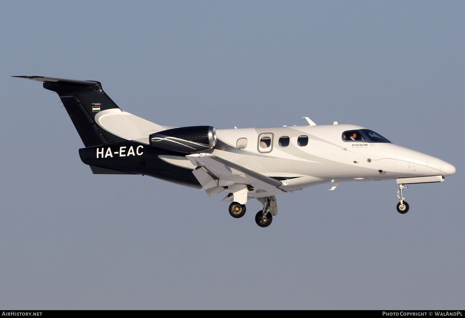 Aircraft Photo of HA-EAC | Embraer EMB-500 Phenom 100 | AirHistory.net #529668