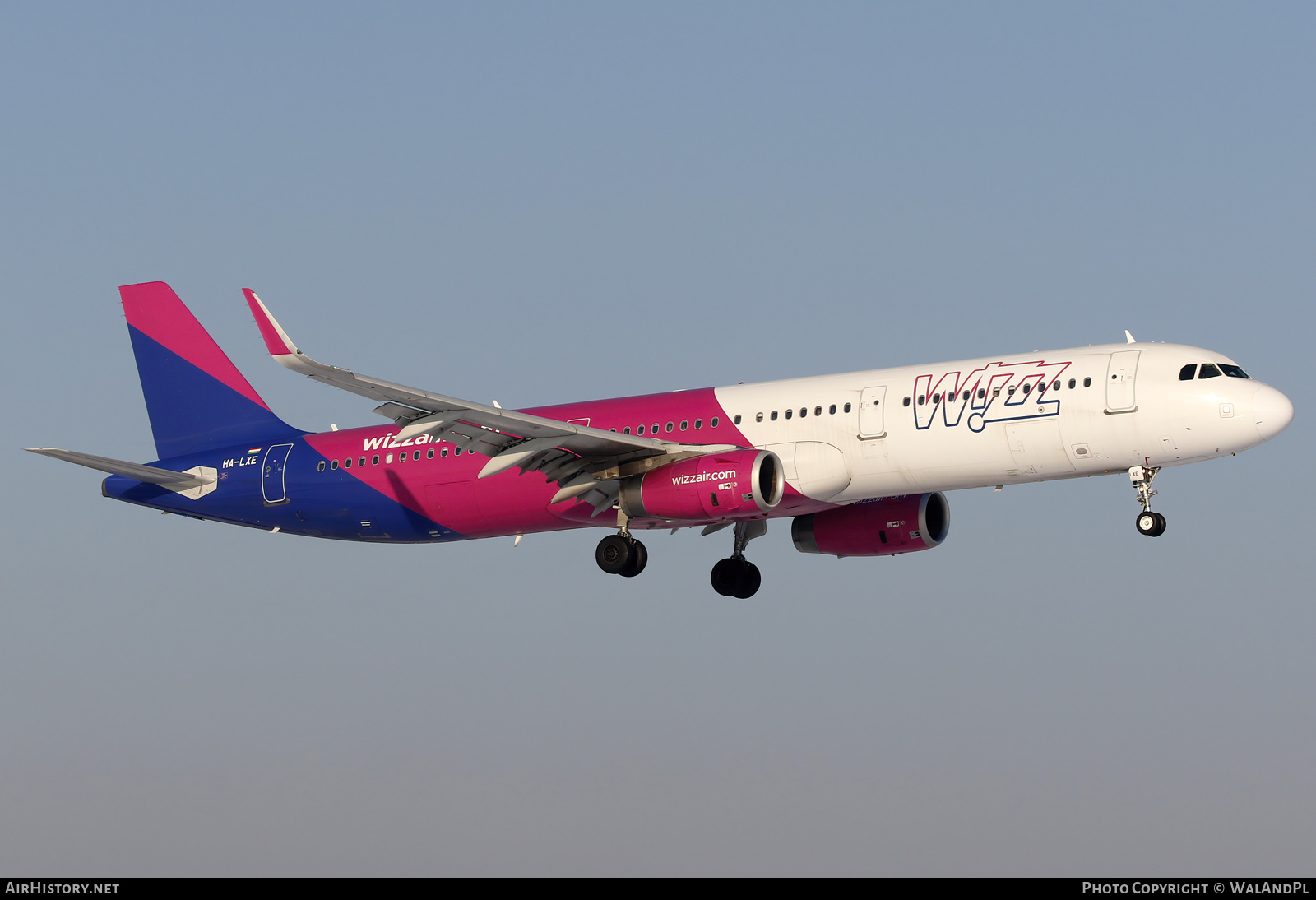 Aircraft Photo of HA-LXE | Airbus A321-231 | Wizz Air | AirHistory.net #529669