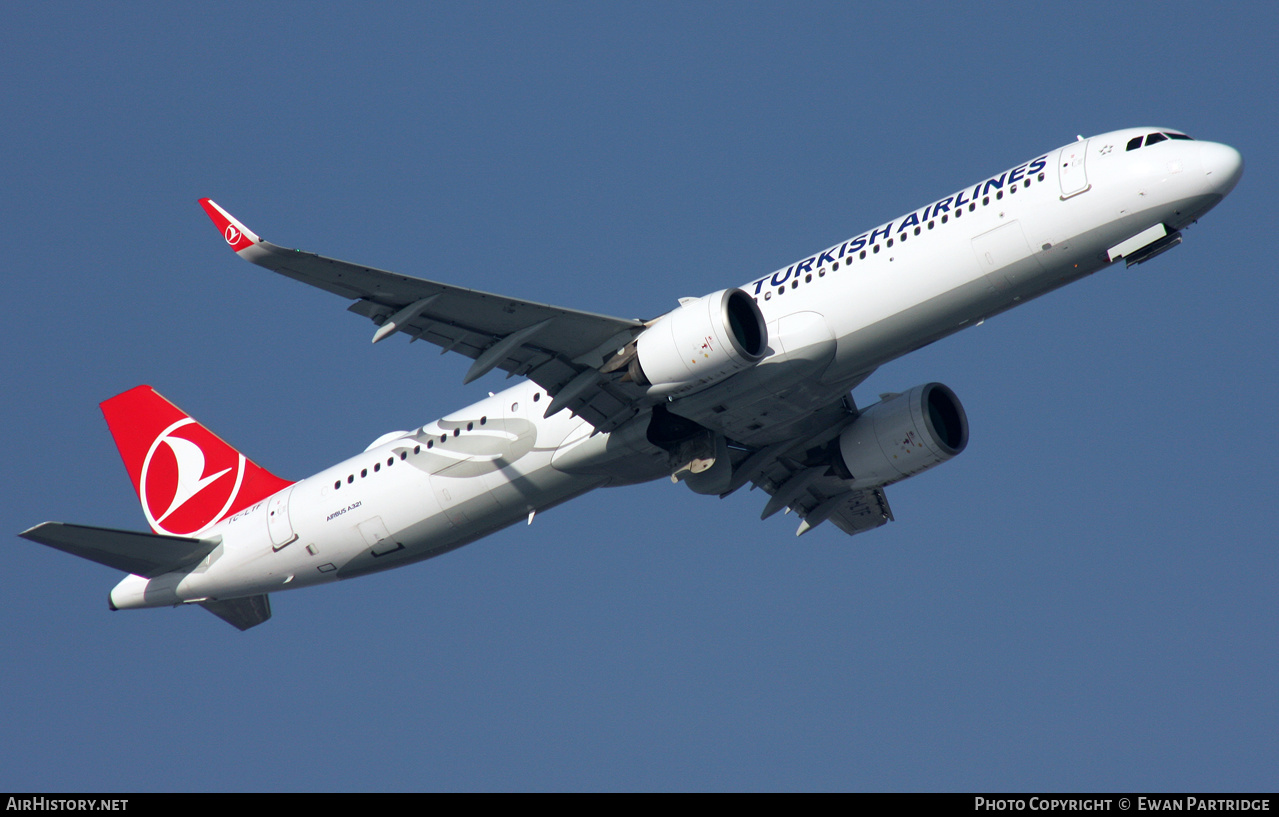Aircraft Photo of TC-LTF | Airbus A321-271NX | Turkish Airlines | AirHistory.net #529670