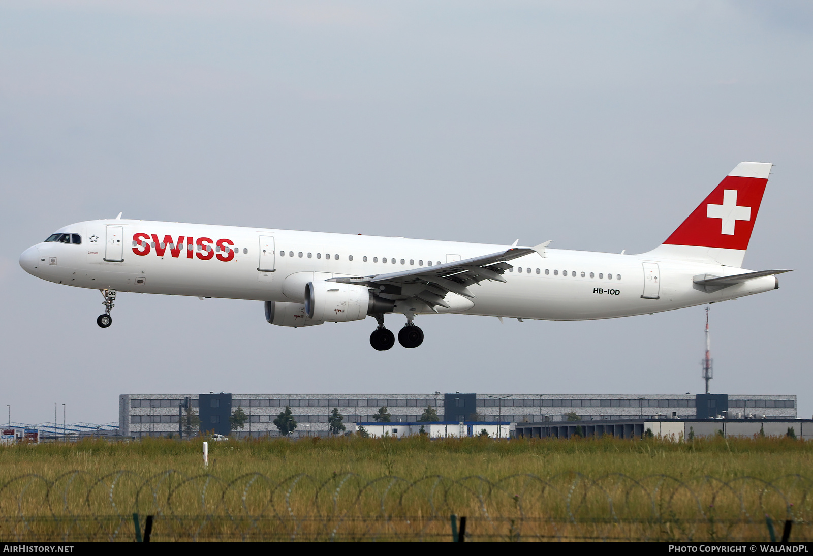 Aircraft Photo of HB-IOD | Airbus A321-111 | Swiss International Air Lines | AirHistory.net #529729