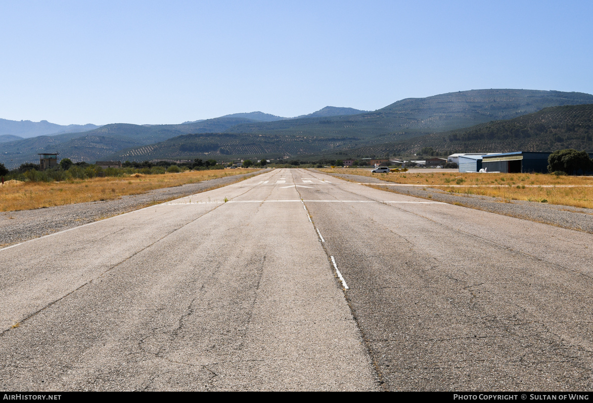 Airport photo of Beas de Segura (LEBE) in Spain | AirHistory.net #529751