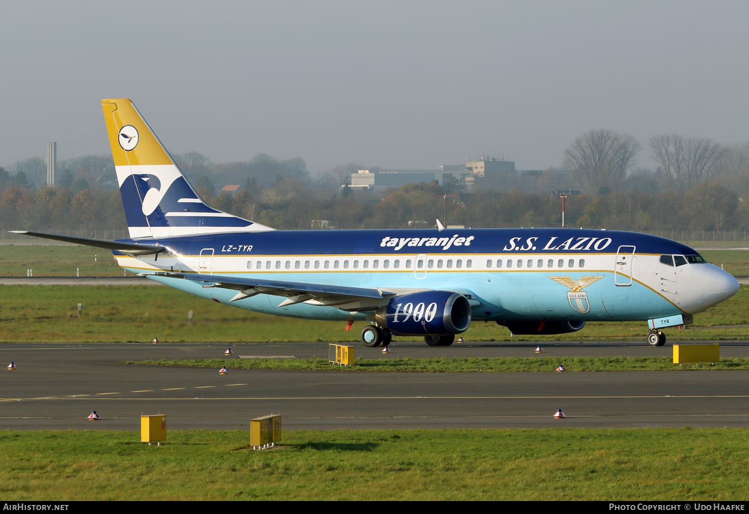 Aircraft Photo of LZ-TYR | Boeing 737-330 | TayaranJet | AirHistory.net #529821