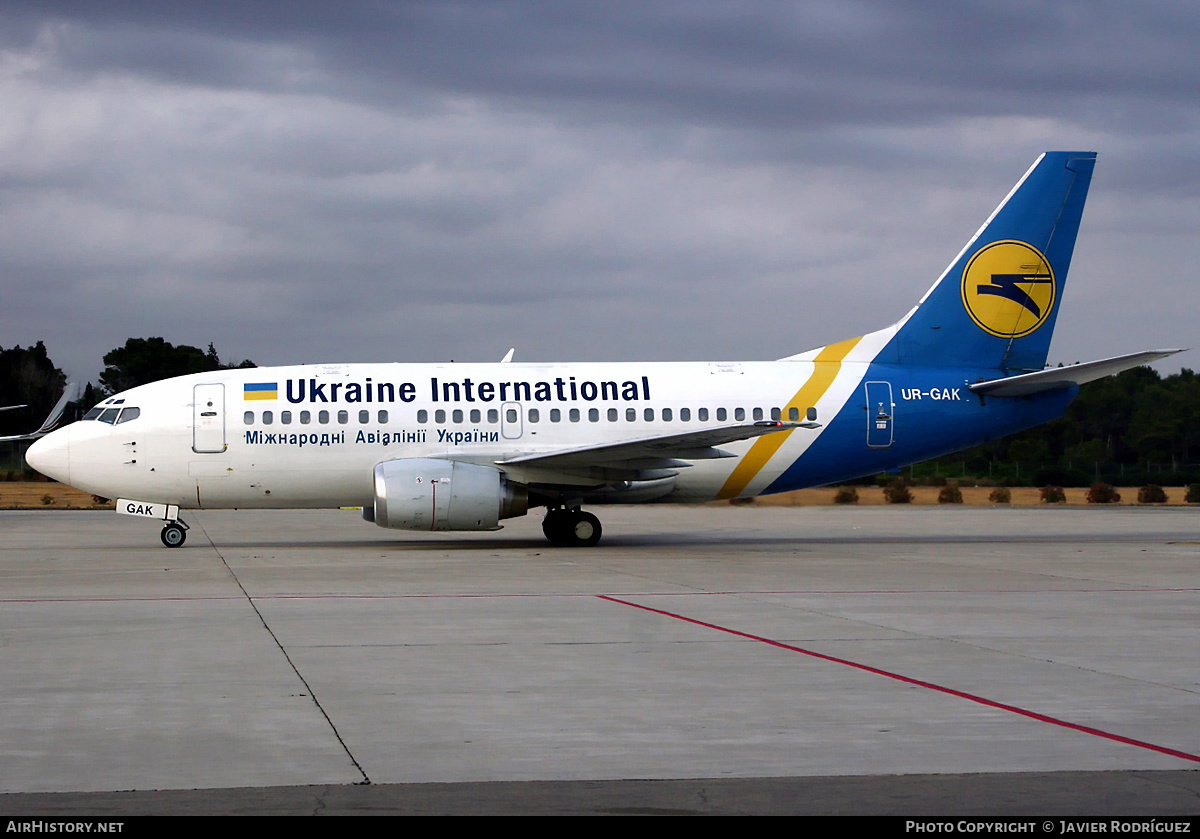 Aircraft Photo of UR-GAK | Boeing 737-5Y0 | Ukraine International Airlines | AirHistory.net #529900