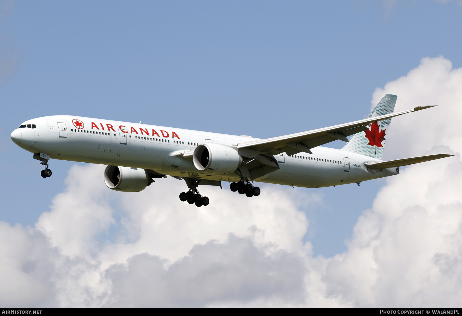Aircraft Photo of C-FRAM | Boeing 777-333/ER | Air Canada | AirHistory.net #530010