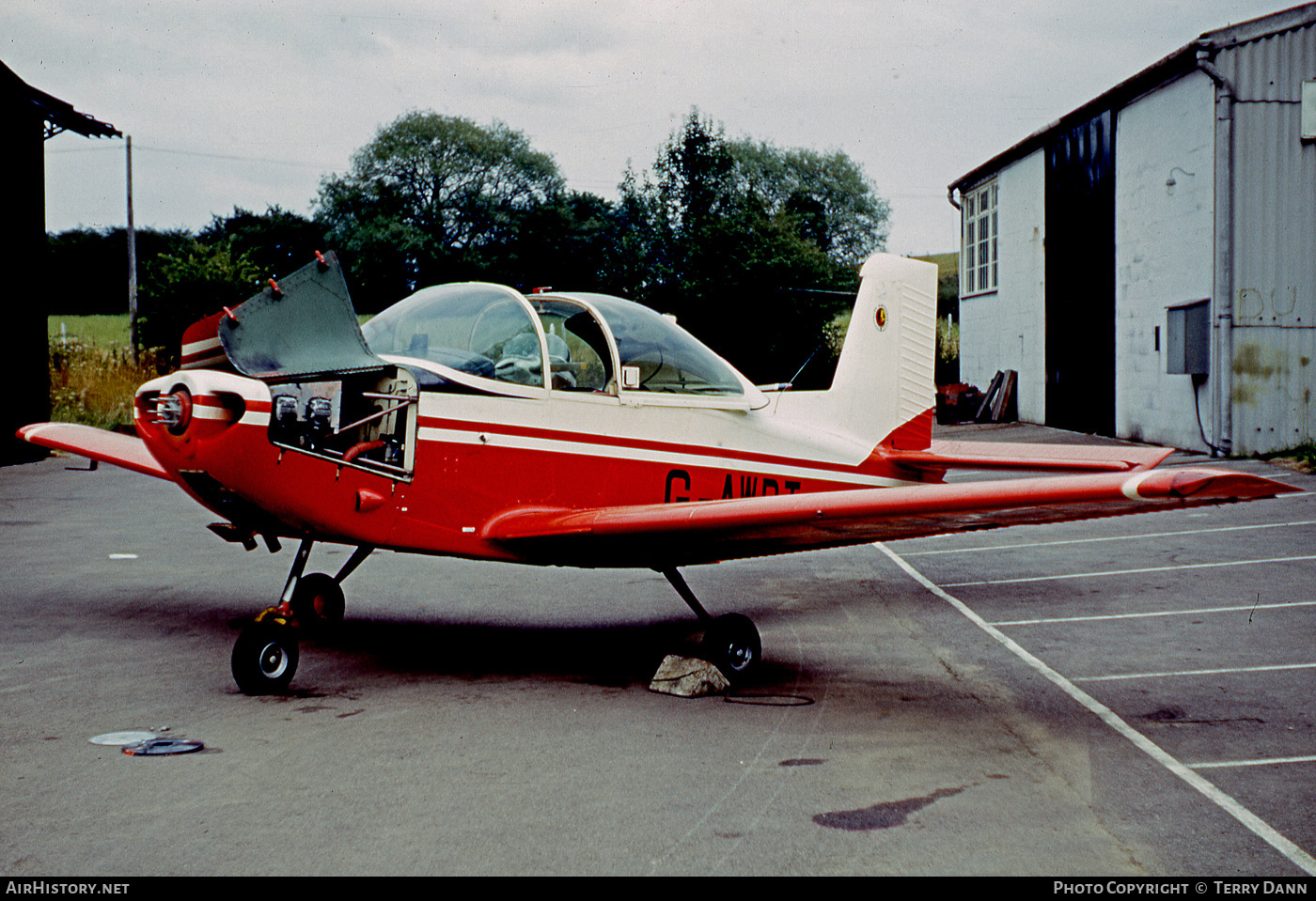 Aircraft Photo of G-AWRT | AESL Airtourer T2 | Glos Air | AirHistory.net #530133