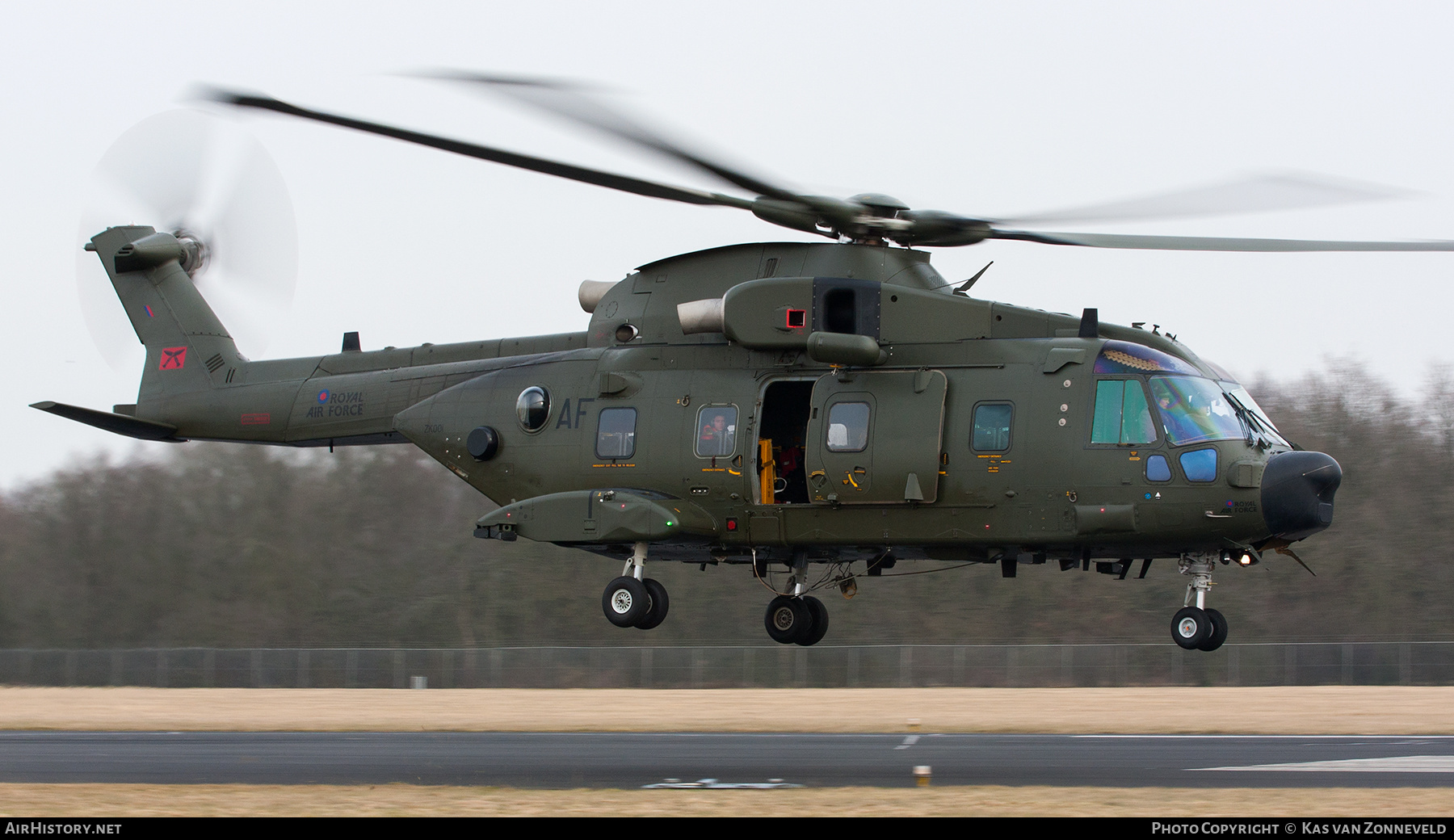 Aircraft Photo of ZK001 | AgustaWestland EH101-512 Merlin HC3A | UK - Air Force | AirHistory.net #530183