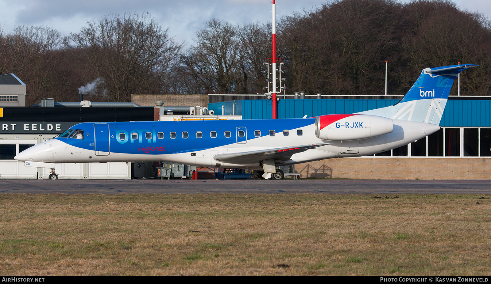 Aircraft Photo of G-RJXK | Embraer ERJ-135LR (EMB-135LR) | BMI Regional | AirHistory.net #530199