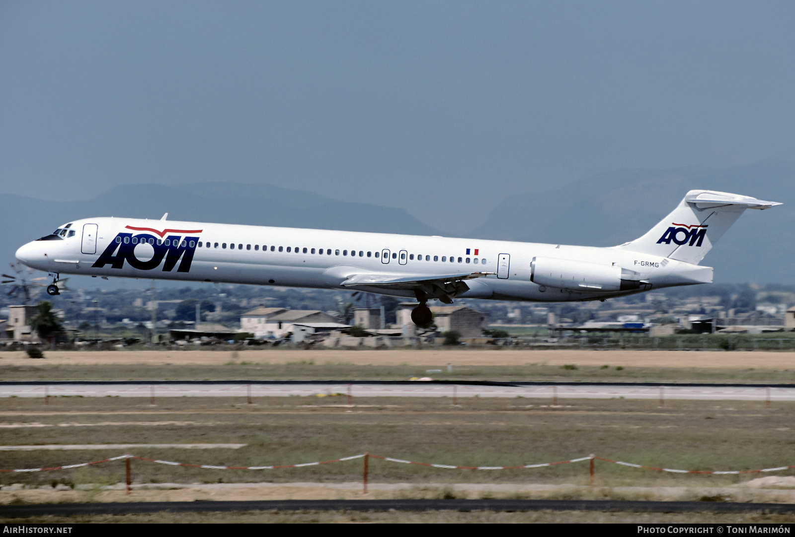 Aircraft Photo of F-GRMG | McDonnell Douglas MD-83 (DC-9-83) | AOM French Airlines | AirHistory.net #530256