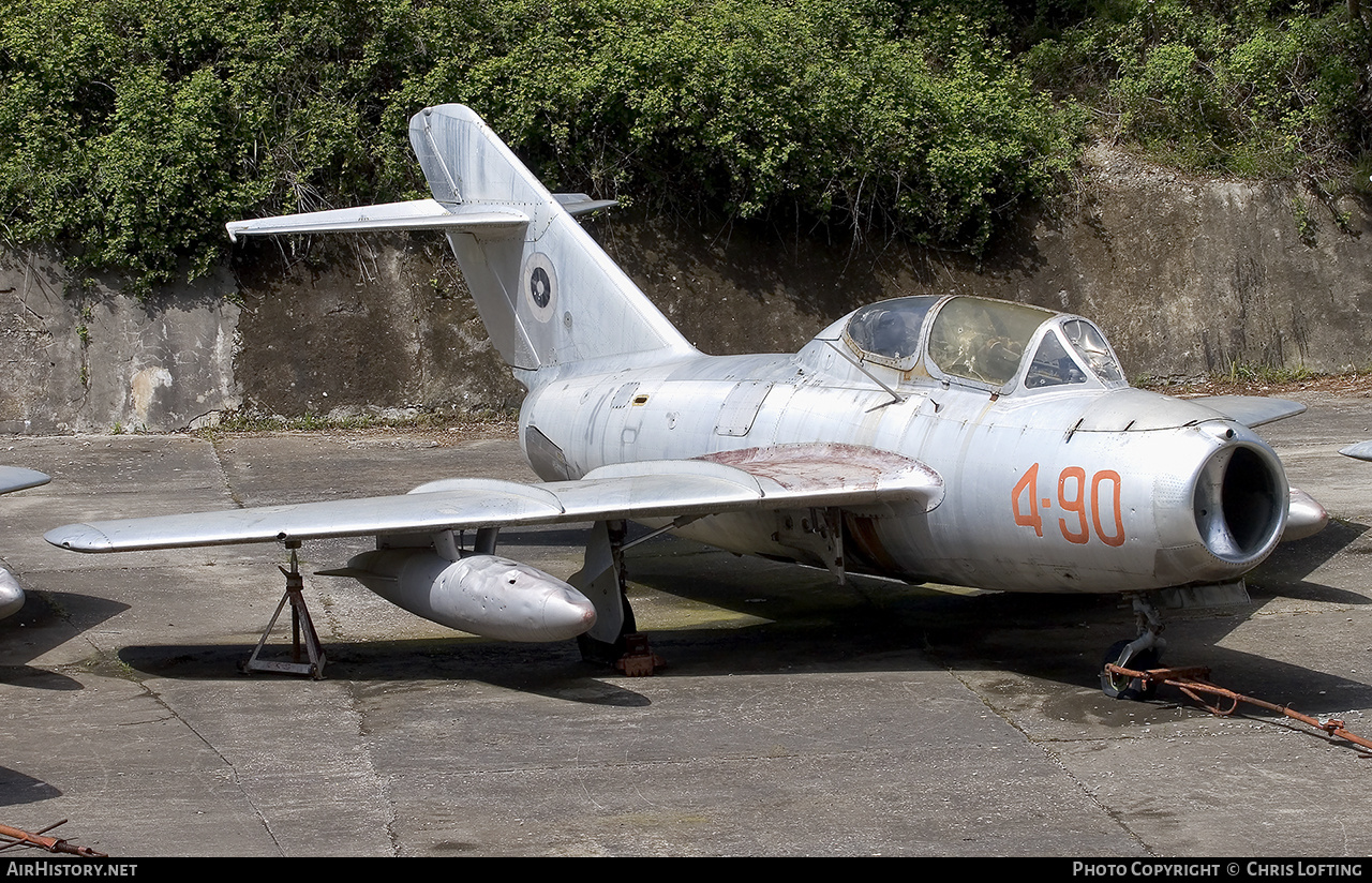 Aircraft Photo of 4-90 | Mikoyan-Gurevich MiG-15UTI | Albania - Air Force | AirHistory.net #530280