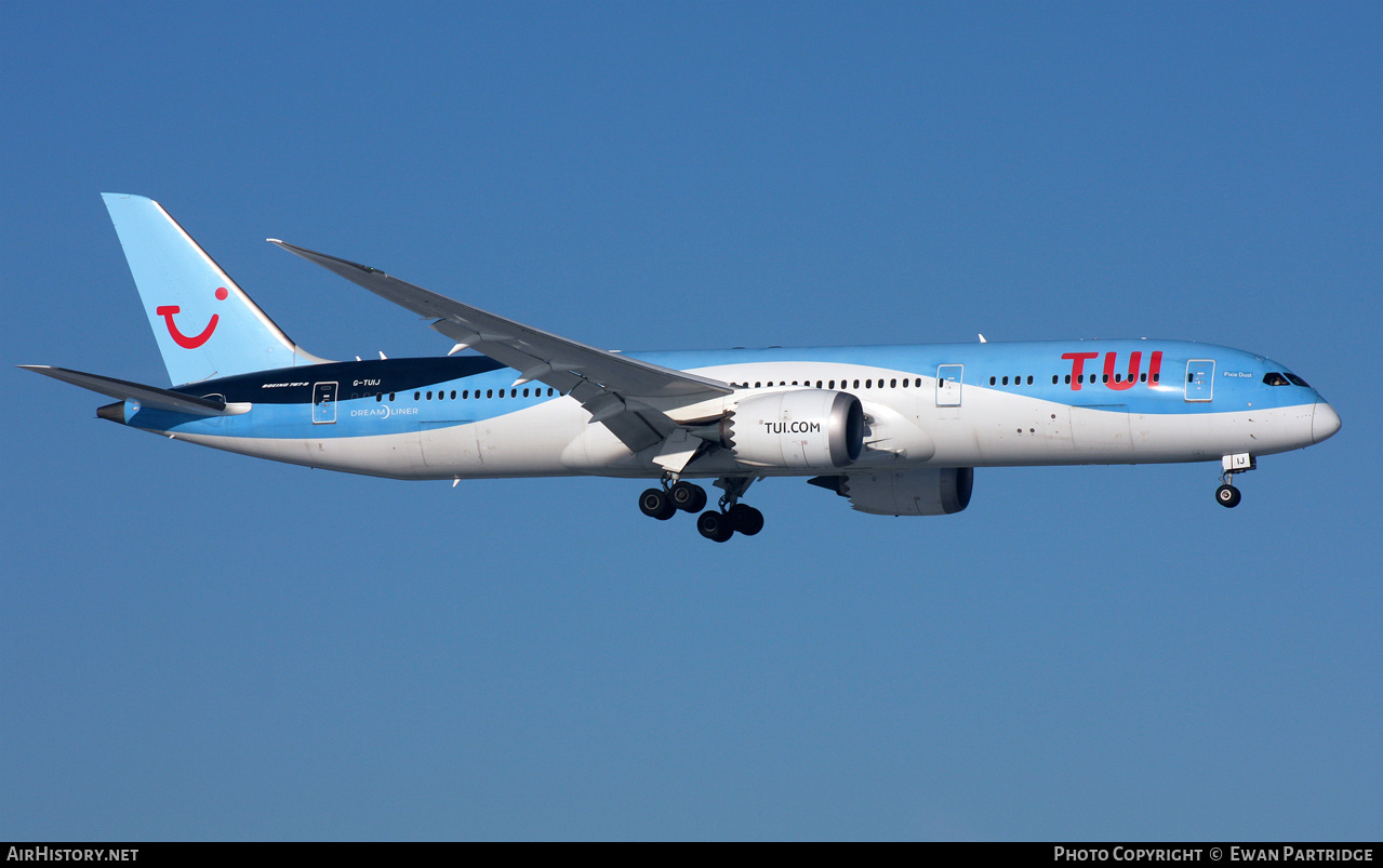 Aircraft Photo of G-TUIJ | Boeing 787-9 Dreamliner | TUI | AirHistory.net #530299