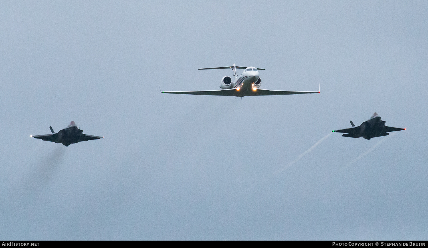 Aircraft Photo of V-11 | Gulfstream Aerospace G-IV Gulfstream IV | Netherlands - Air Force | AirHistory.net #530315