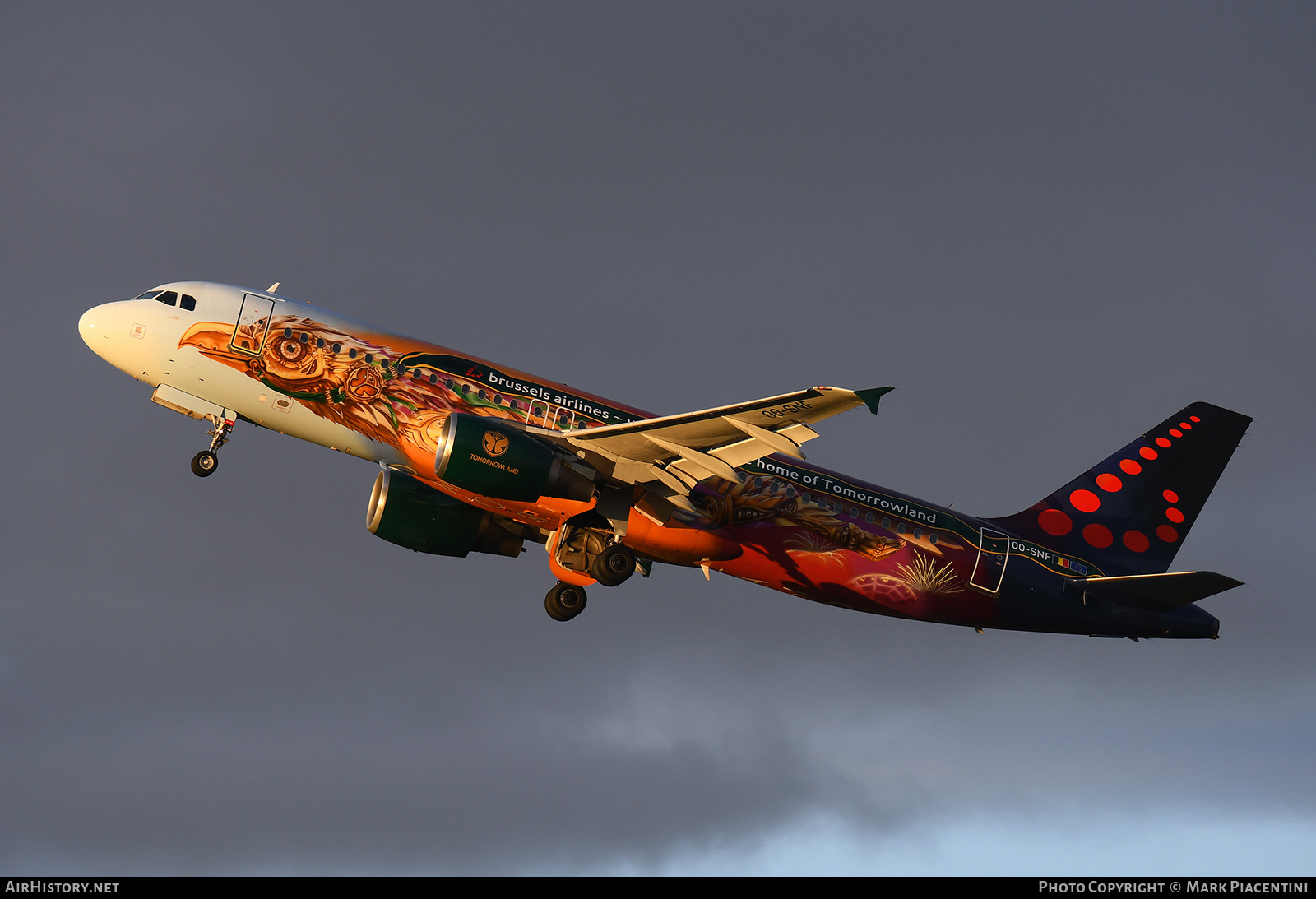 Aircraft Photo of OO-SNF | Airbus A320-214 | Brussels Airlines | AirHistory.net #530337