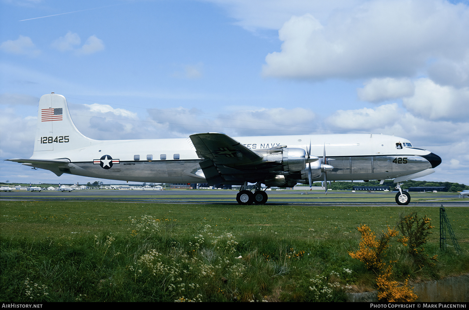 Aircraft Photo of 128425 | Douglas C-118B Liftmaster | USA - Navy | AirHistory.net #530345