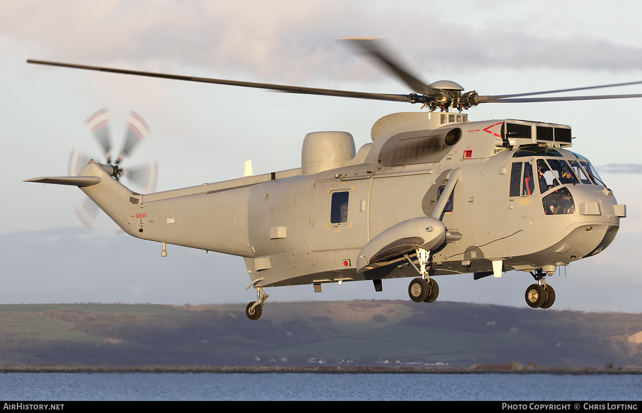 Aircraft Photo of ZA166 | Westland WS-61 Sea King HU5SAR | AirHistory.net #530348