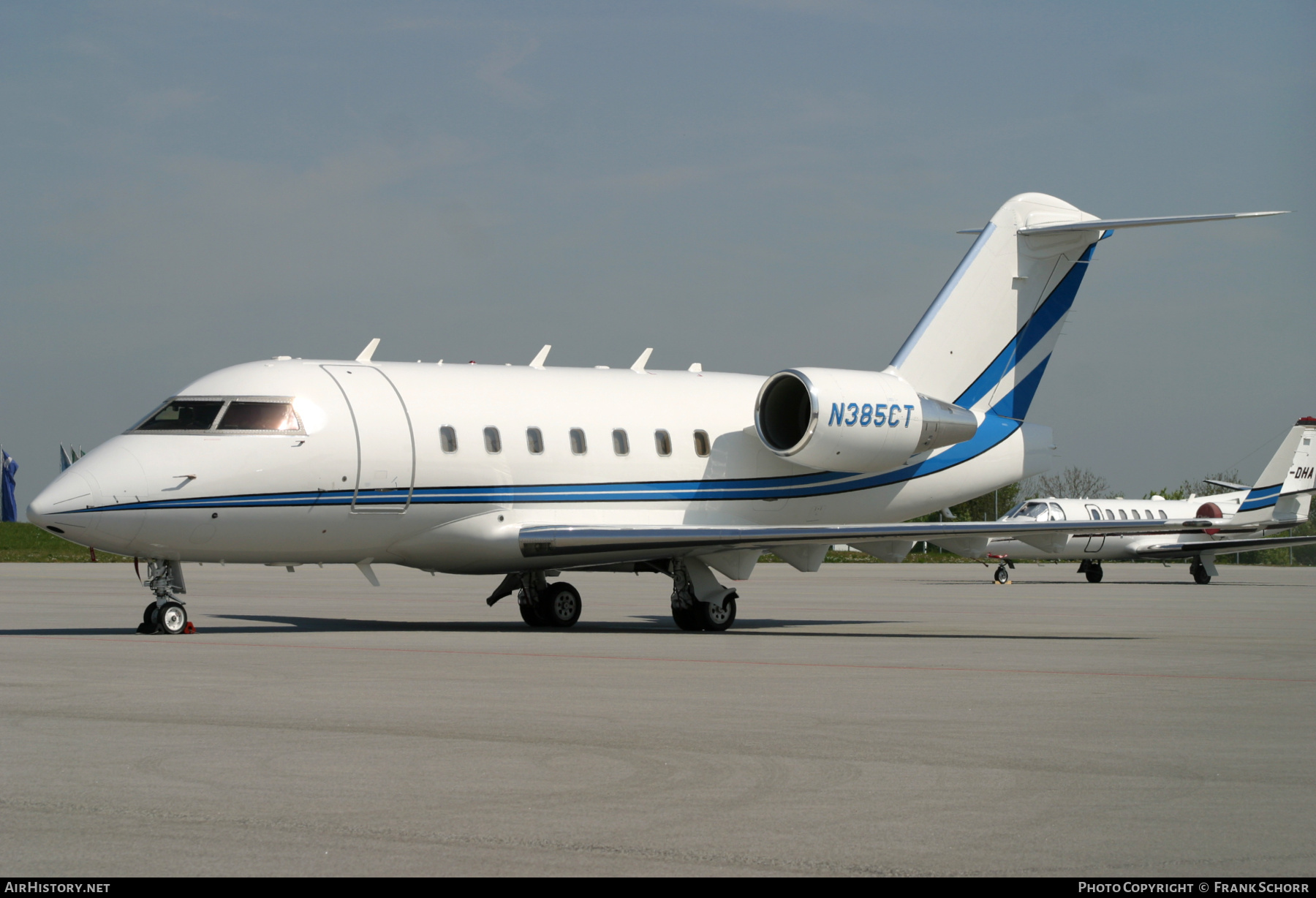 Aircraft Photo of N385CT | Canadair Challenger 604 (CL-600-2B16) | AirHistory.net #530386