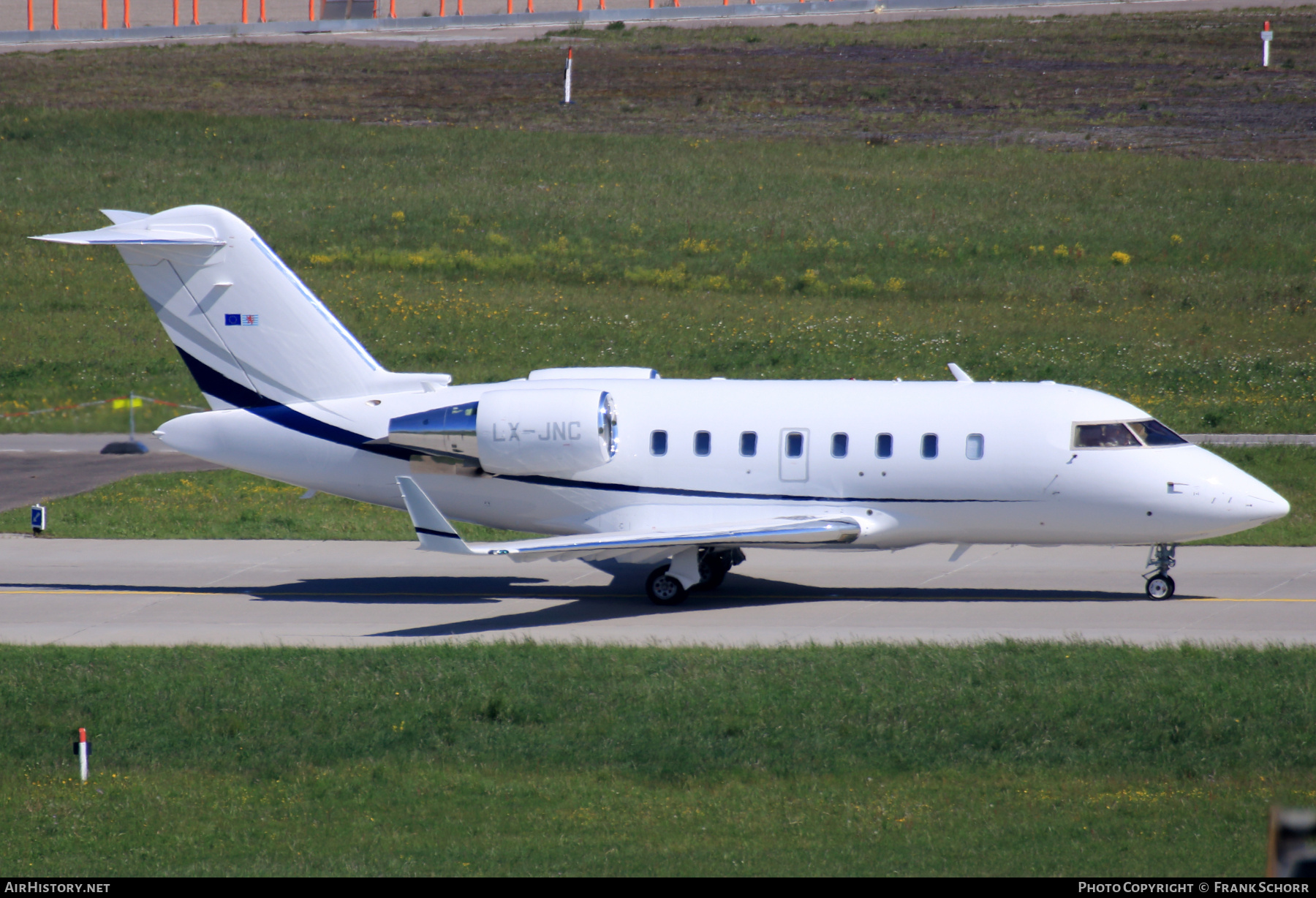 Aircraft Photo of LX-JNC | Bombardier Challenger 605 (CL-600-2B16) | AirHistory.net #530416