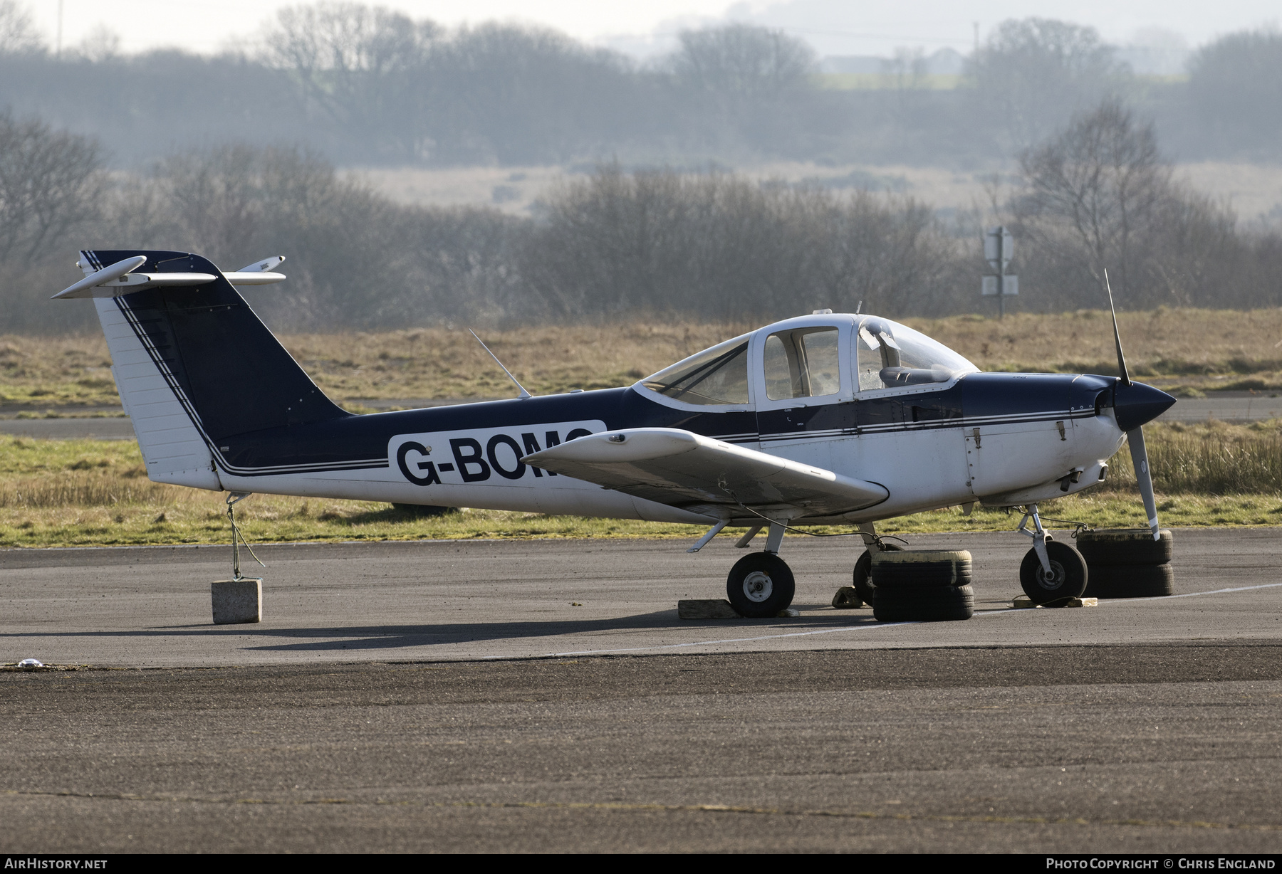 Aircraft Photo of G-BOMO | Piper PA-38-112 Tomahawk | AirHistory.net #530461