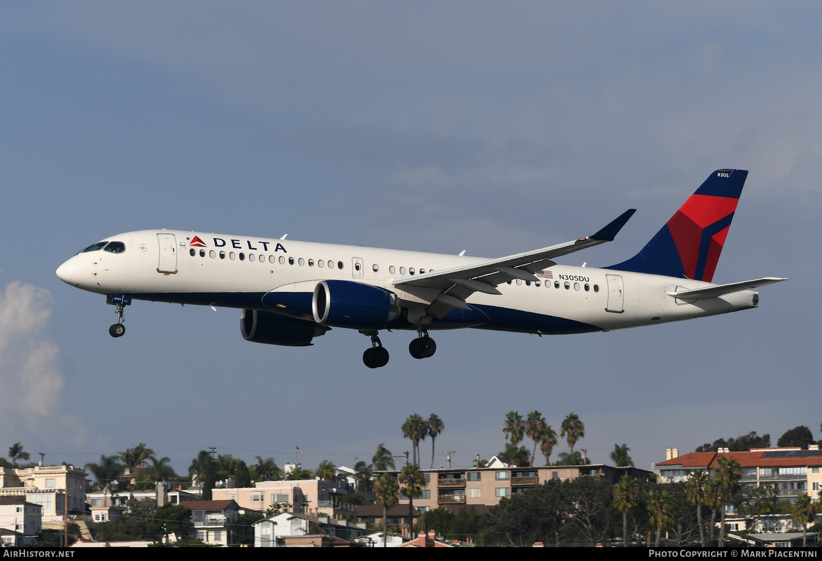 Aircraft Photo of N305DU | Airbus A220-371 (BD-500-1A11) | Delta Air Lines | AirHistory.net #530515