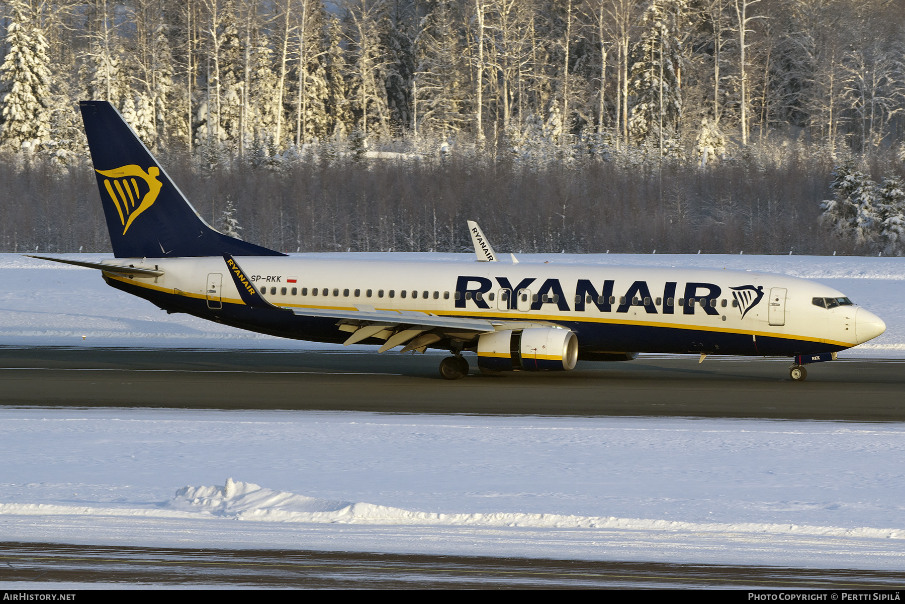 Aircraft Photo of SP-RKK | Boeing 737-8AS | Ryanair | AirHistory.net #530542