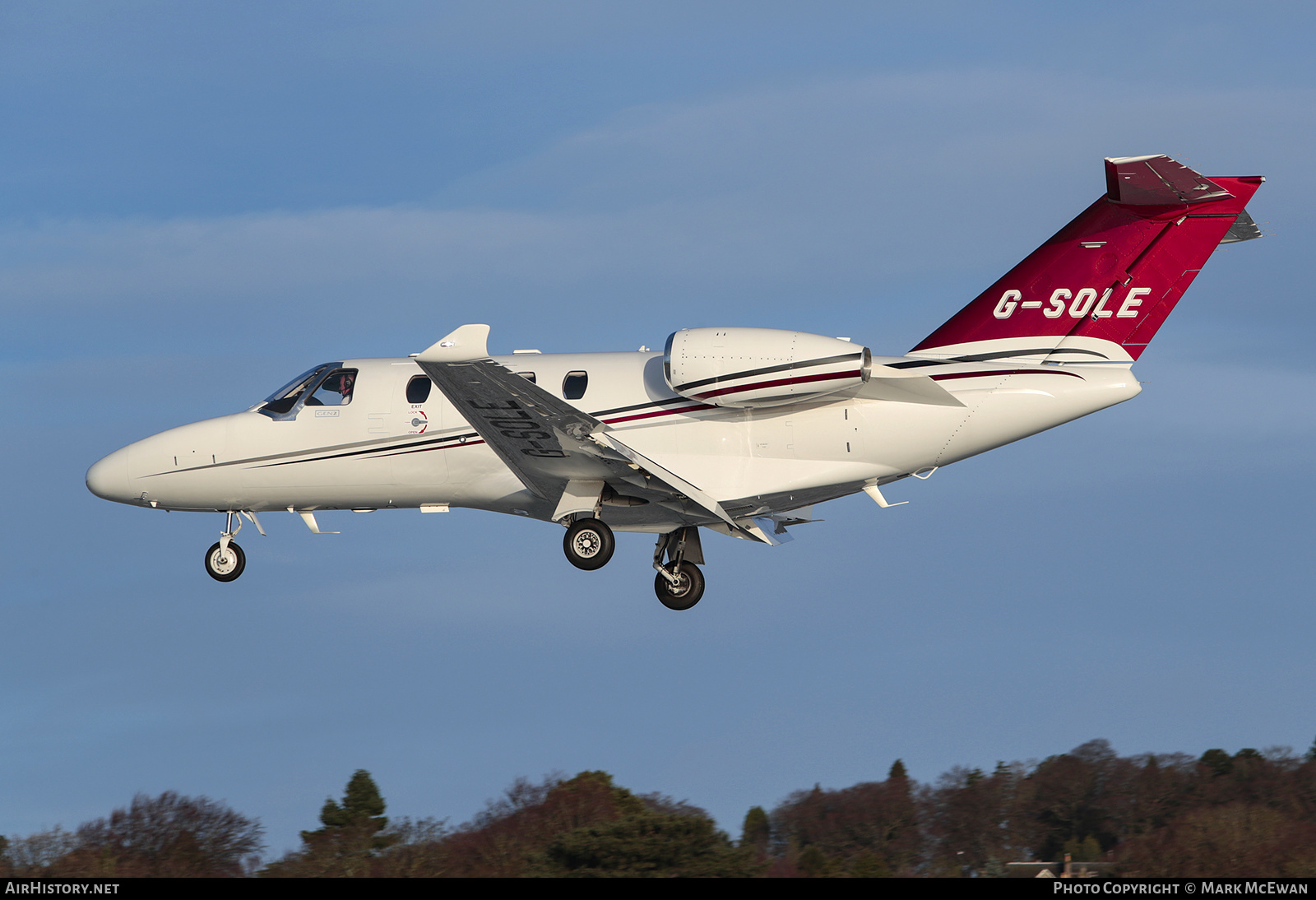 Aircraft Photo of G-SOLE | Cessna 525 CitationJet M2 | AirHistory.net #530550