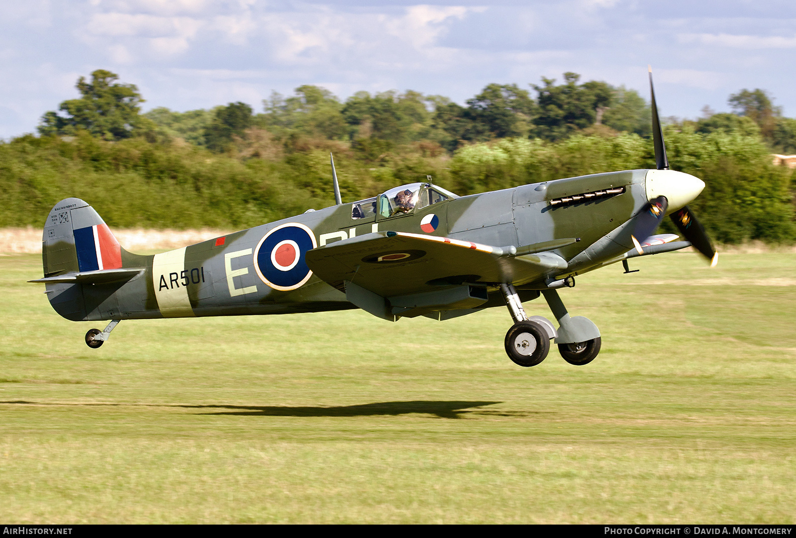 Aircraft Photo of G-AWII / AR501 | Supermarine 349 Spitfire LF5C | UK - Air Force | AirHistory.net #530589