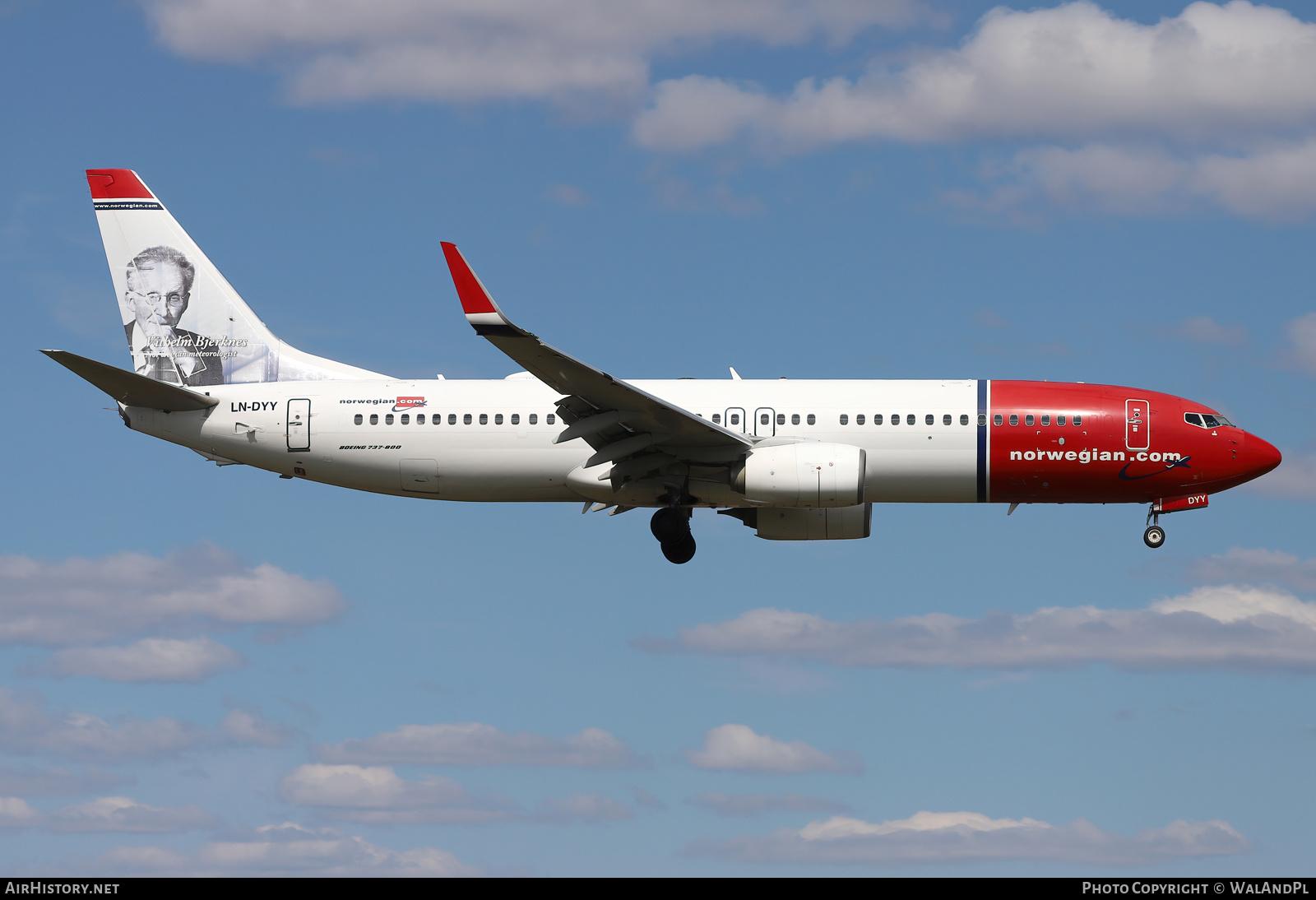 Aircraft Photo of LN-DYY | Boeing 737-8JP | Norwegian | AirHistory.net #530655