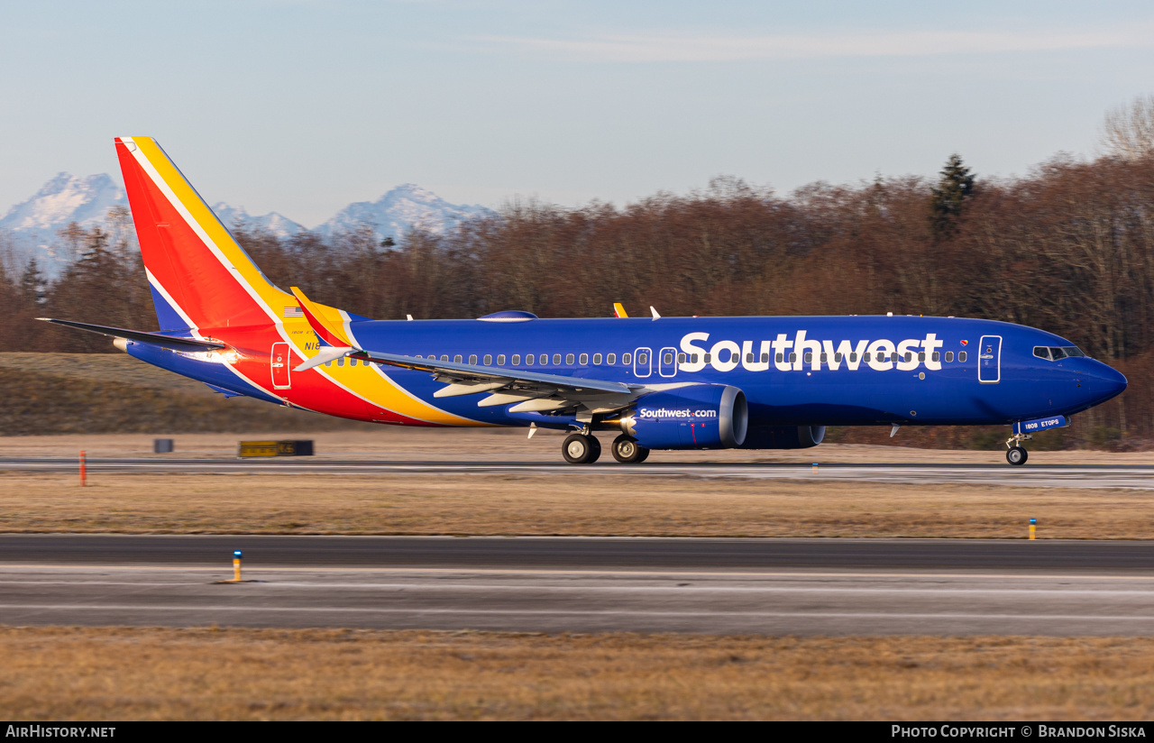 Aircraft Photo of N1808U | Boeing 737-8 Max 8 | Southwest Airlines | AirHistory.net #530685