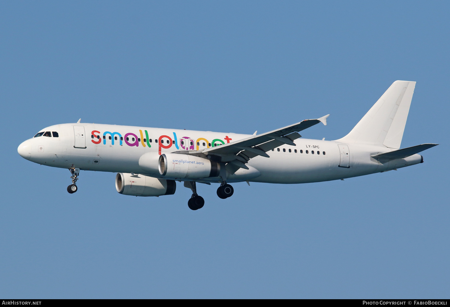 Aircraft Photo of LY-SPC | Airbus A320-231 | Small Planet Airlines | AirHistory.net #530764