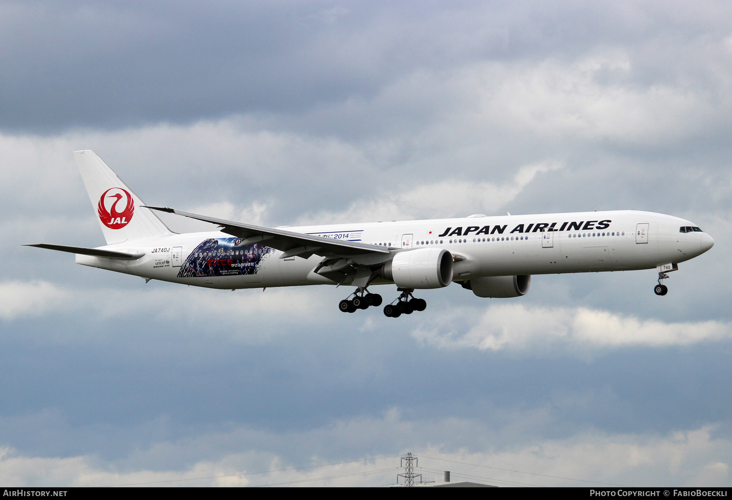 Aircraft Photo of JA704J | Boeing 777-246/ER | Japan Airlines - JAL | AirHistory.net #530783