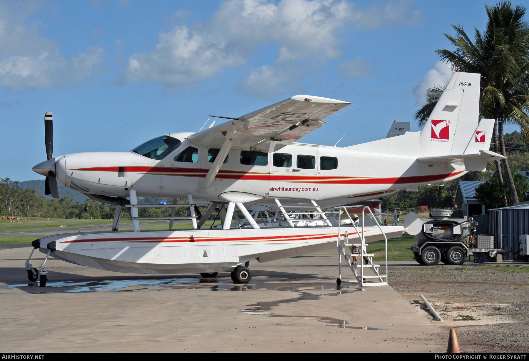 Aircraft Photo of VH-PGB | Cessna 208 Caravan I | Air Whitsunday | AirHistory.net #530861