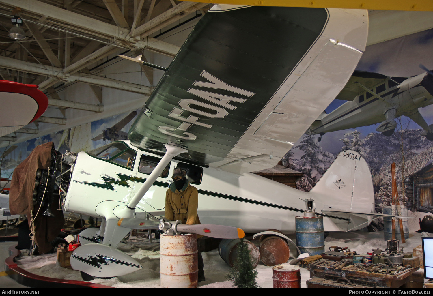 Aircraft Photo of C-FOAY | Stinson SR-9C Reliant | AirHistory.net #530869