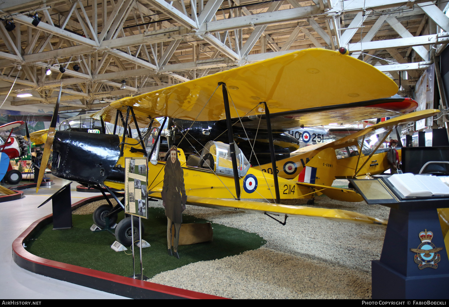 Aircraft Photo of 2114 / C-GDWI | De Havilland D.H. 82C Tiger Moth | Canada - Air Force | AirHistory.net #530944