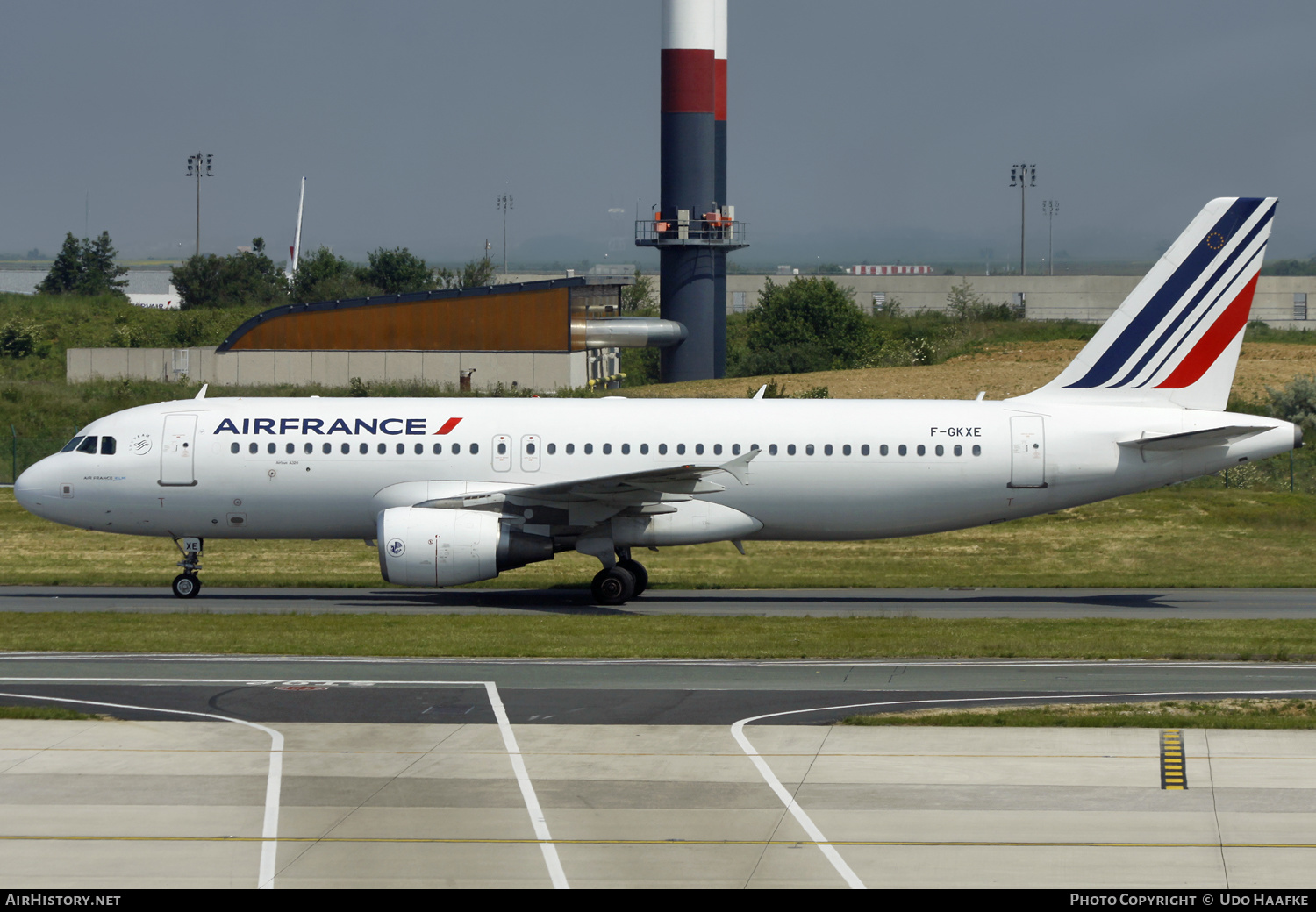 Aircraft Photo of F-GKXE | Airbus A320-214 | Air France | AirHistory.net #530985