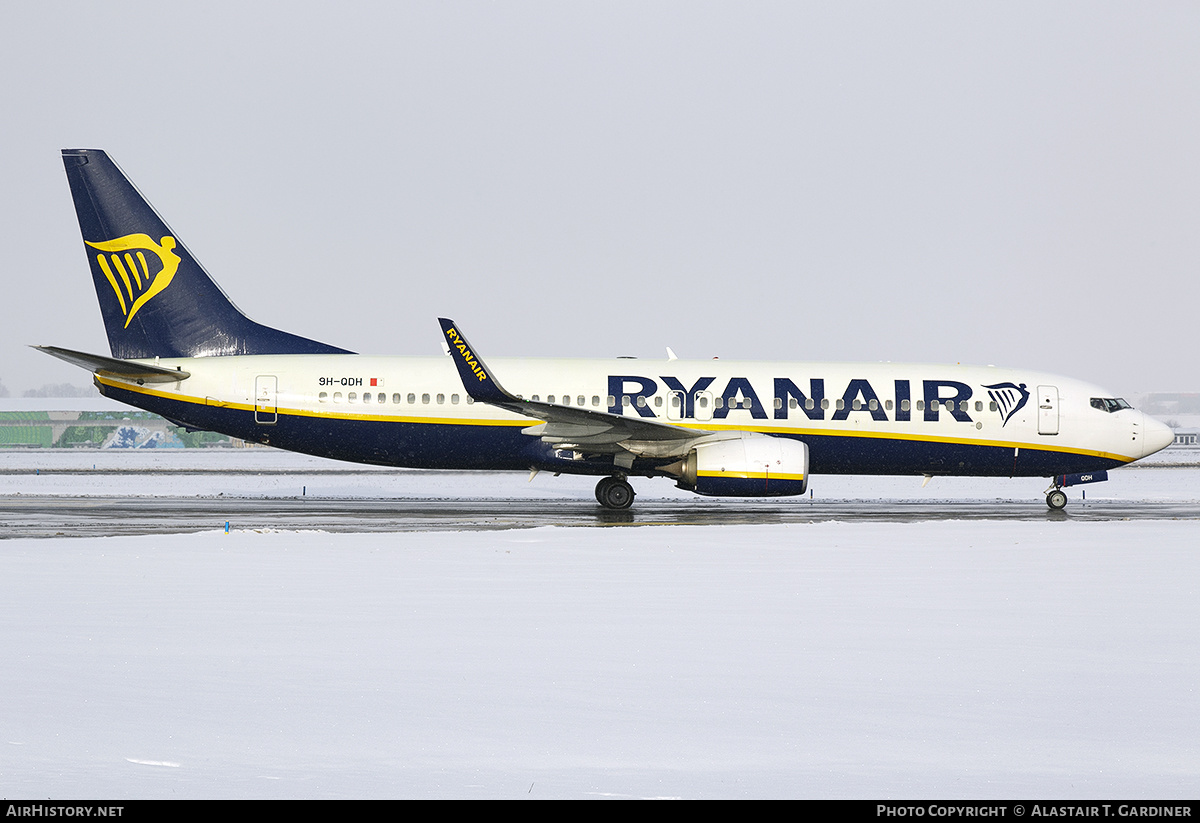 Aircraft Photo of 9H-QDH | Boeing 737-800 | Ryanair | AirHistory.net #531047