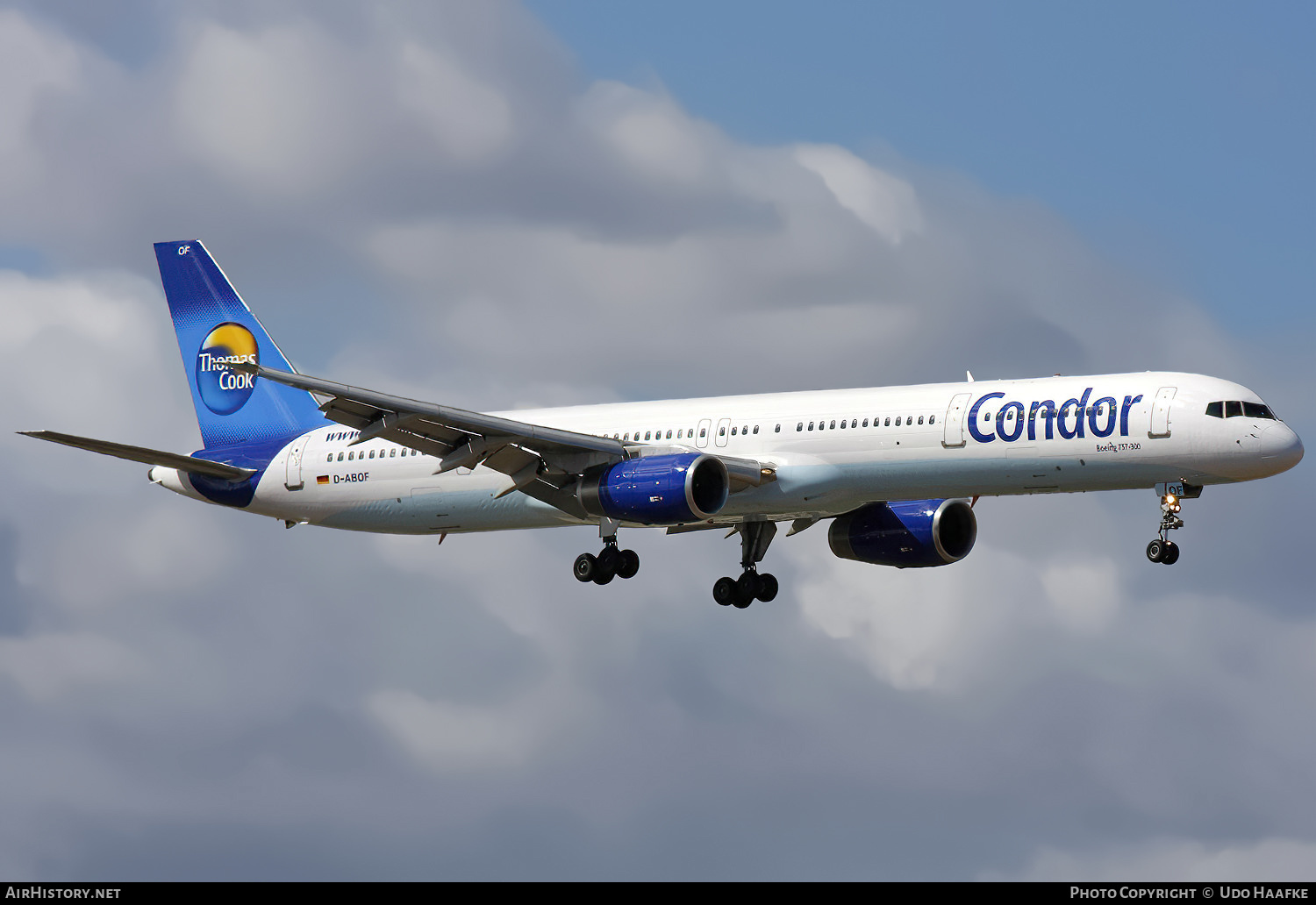 Aircraft Photo of D-ABOF | Boeing 757-330 | Condor Flugdienst | AirHistory.net #531288